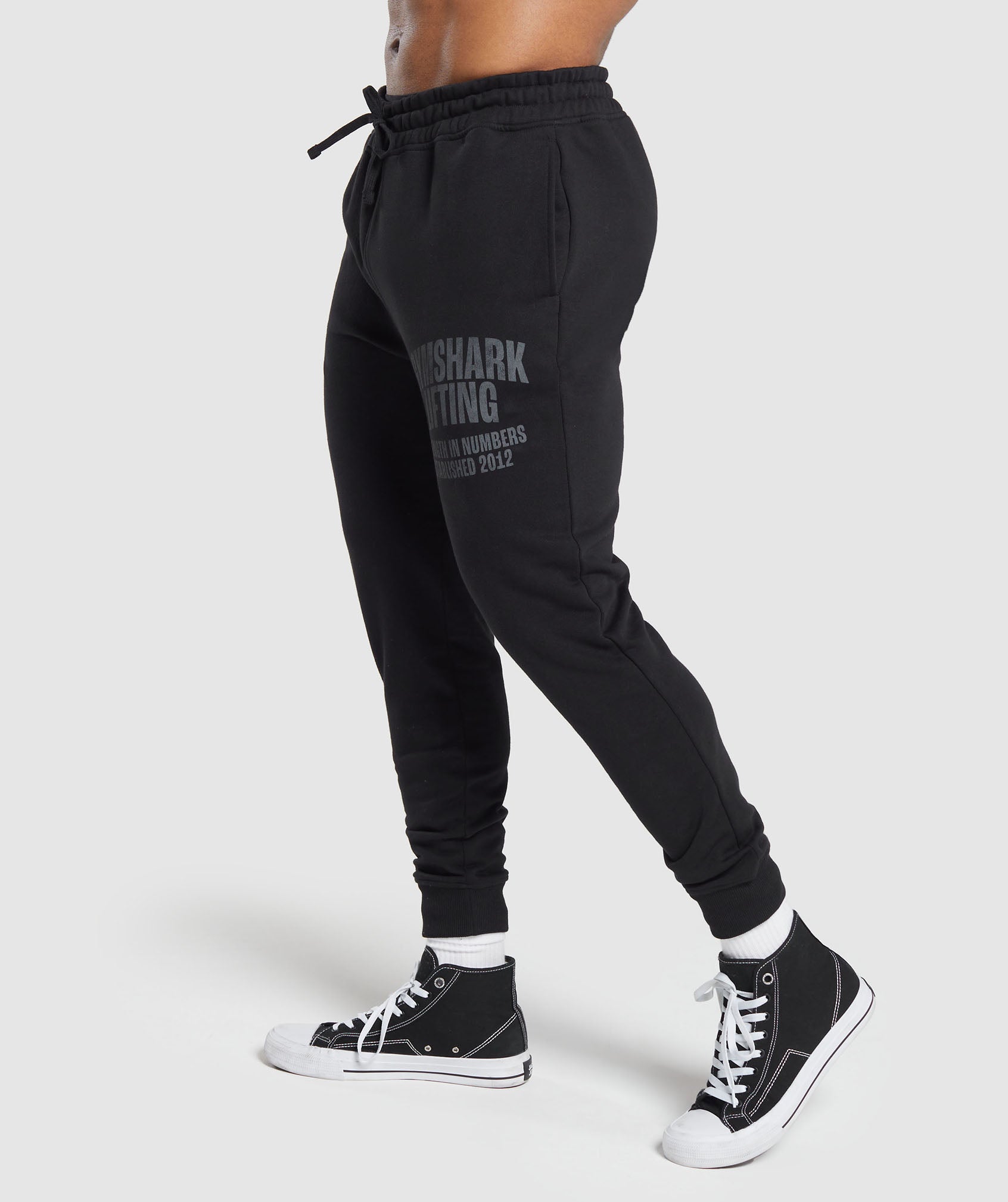 Lifting Joggers in Black - view 3