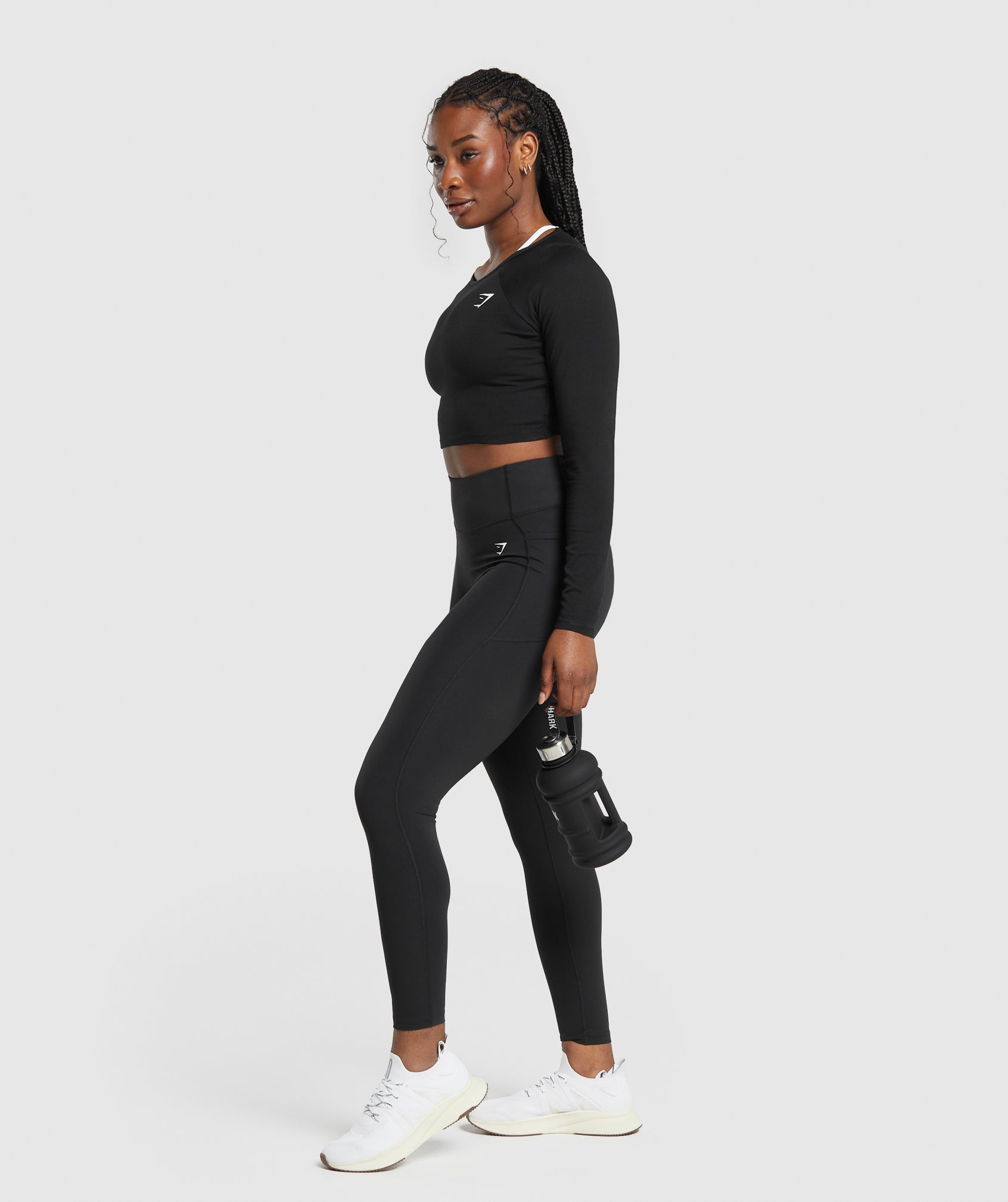 Lifting Essential Long Sleeve Crop Top in Black - view 4