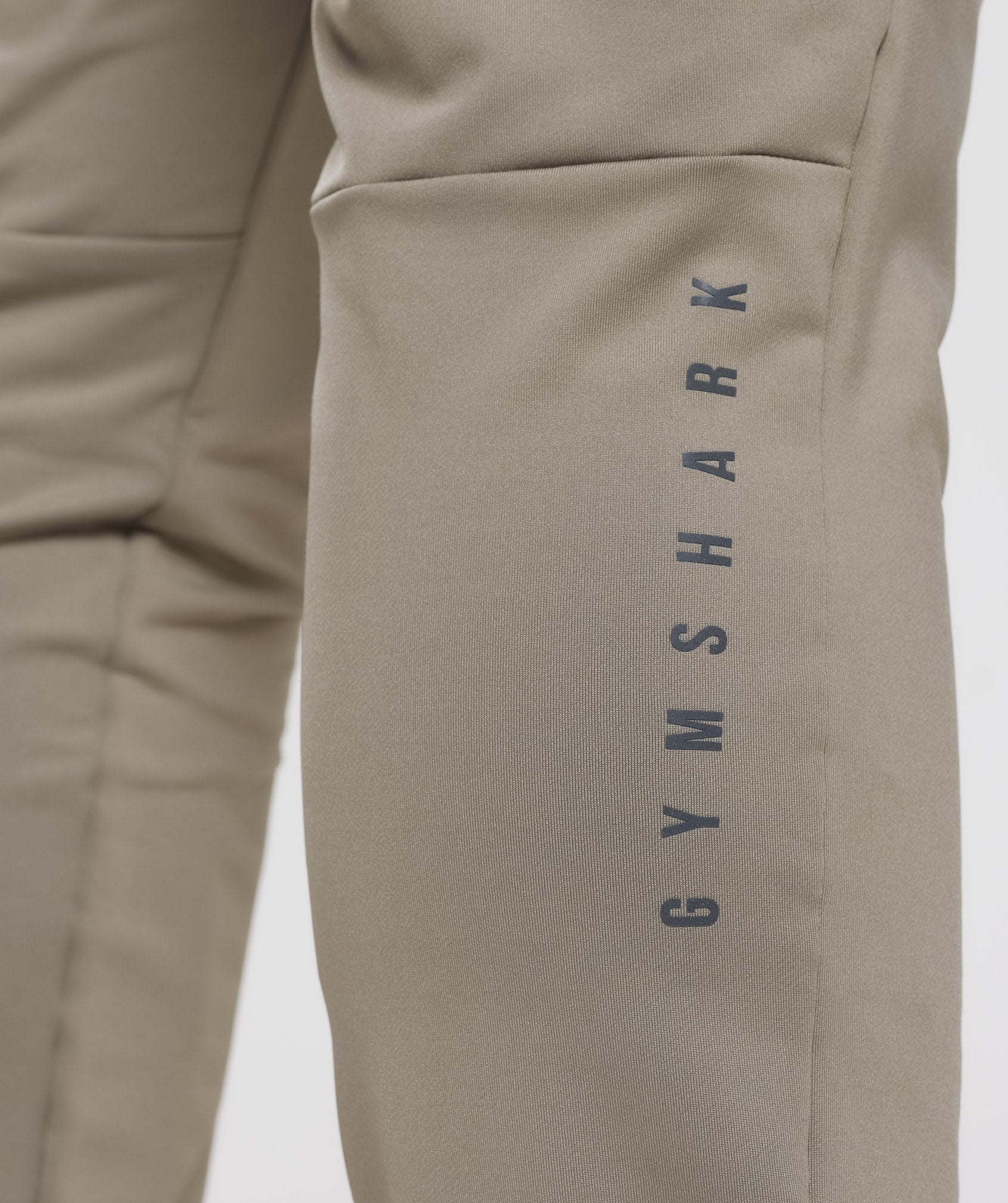 Sport Joggers in Linen Brown - view 5