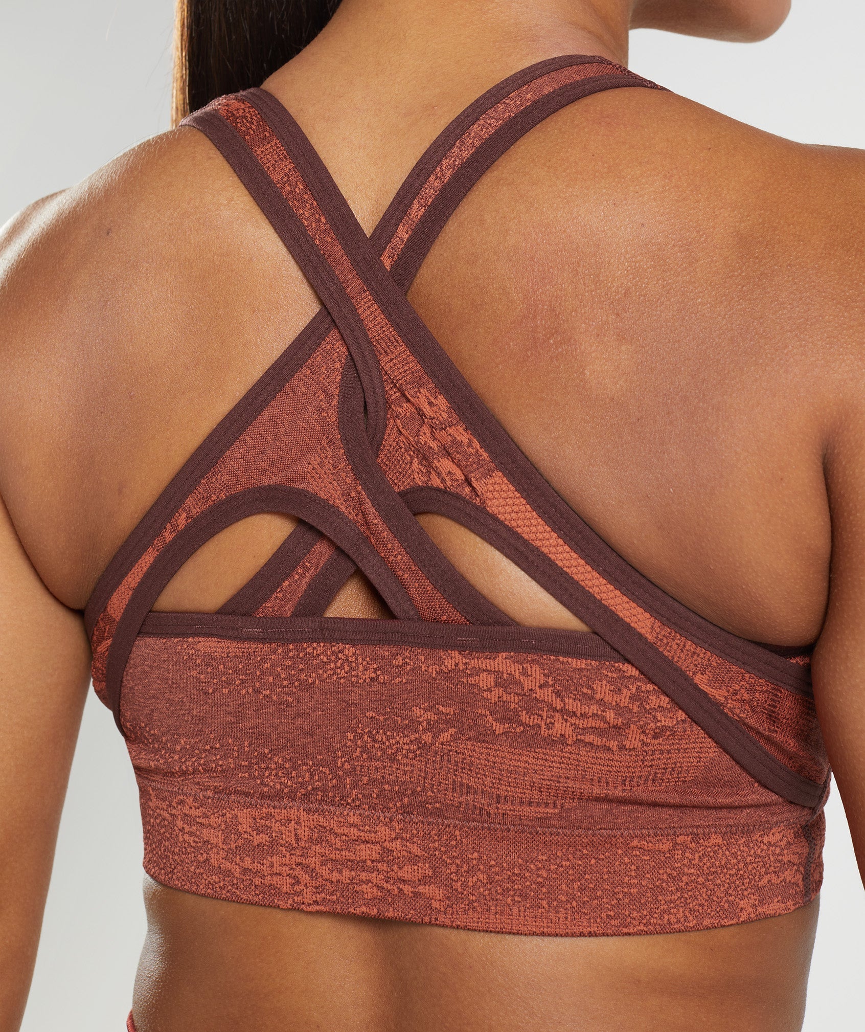 Adapt Camo Seamless Sports Bra in Storm Red/Cherry Brown