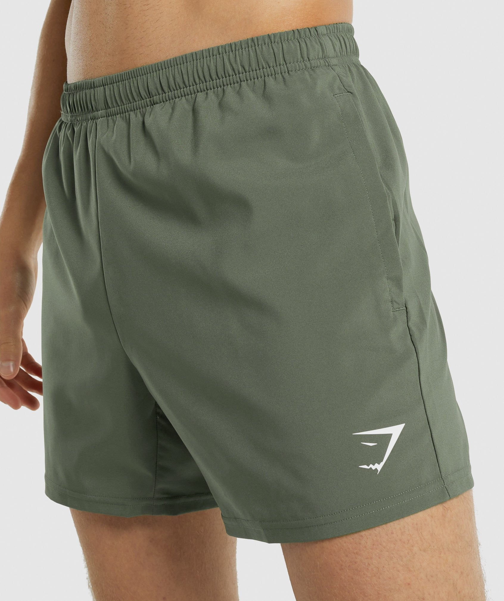 Arrival 5" Shorts in Green - view 5