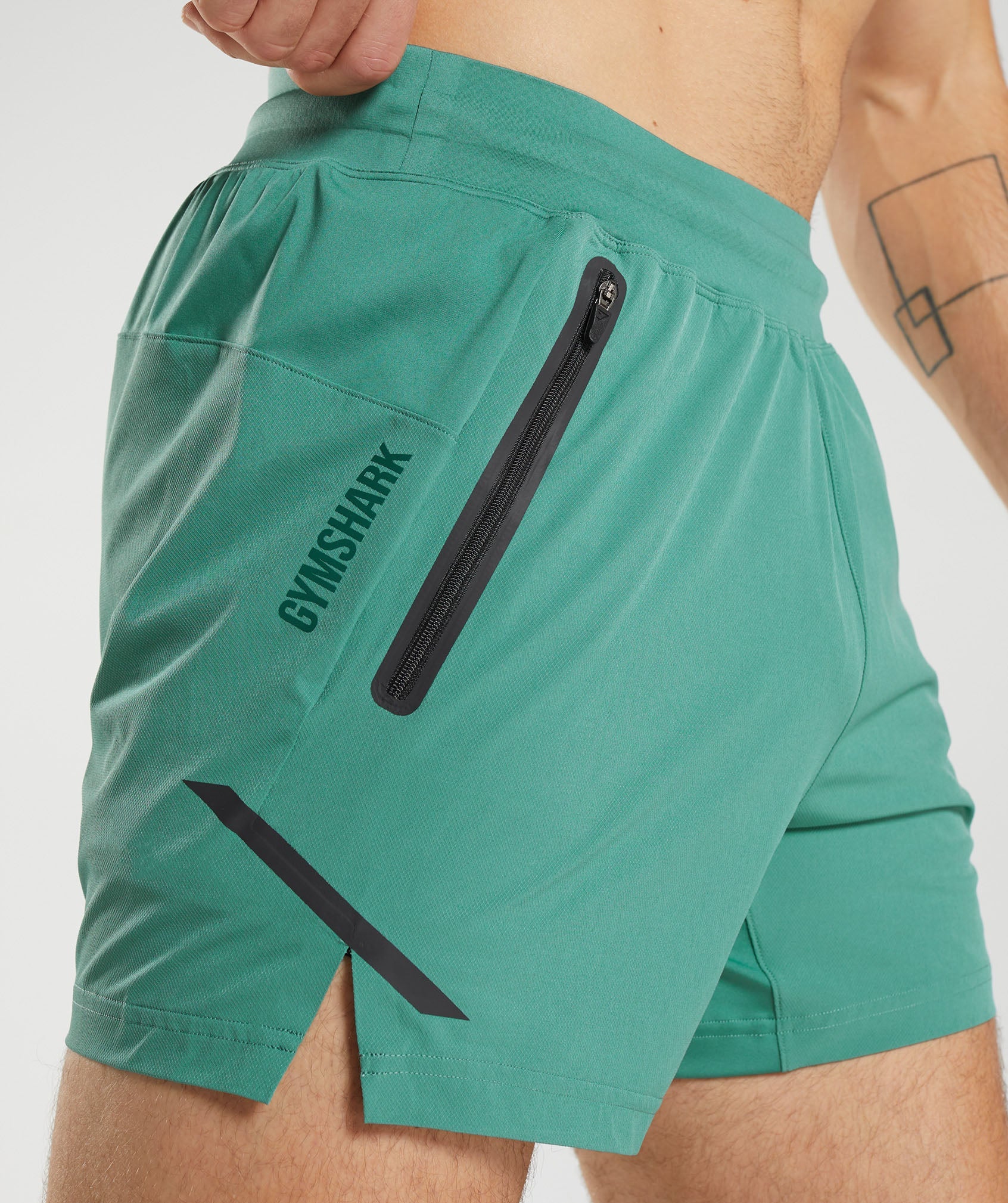 Apex 5" Perform Shorts in Hoya Green - view 6