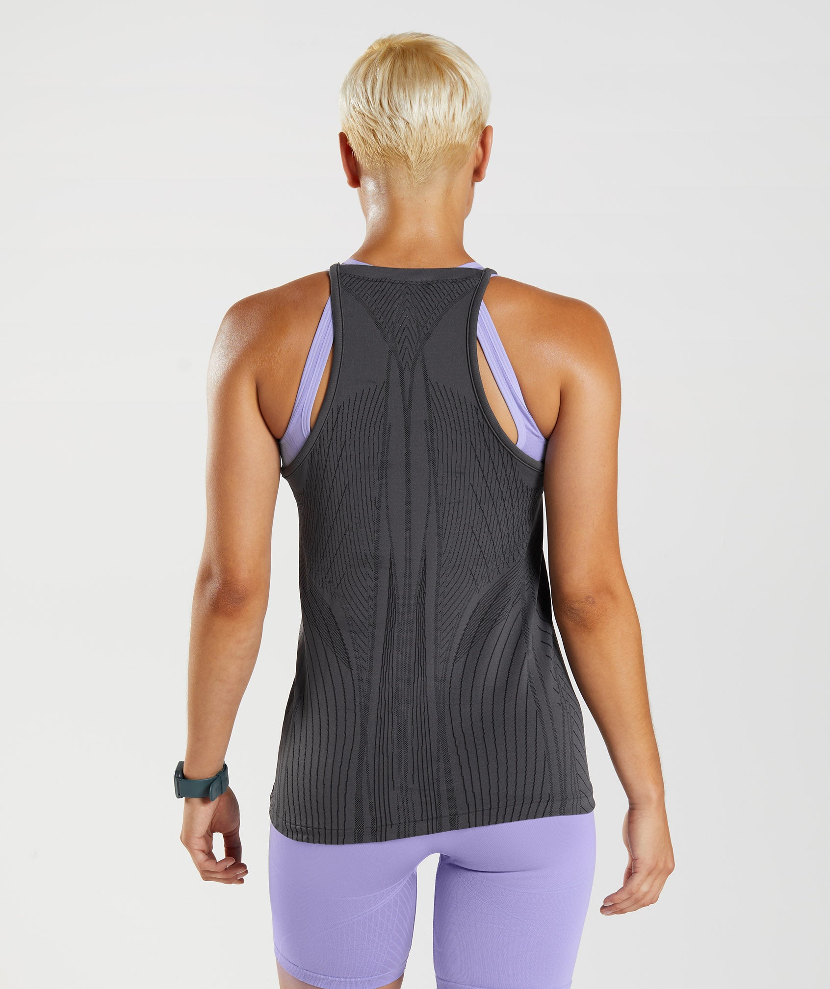 Apex Seamless Tank in Onyx Grey/Black