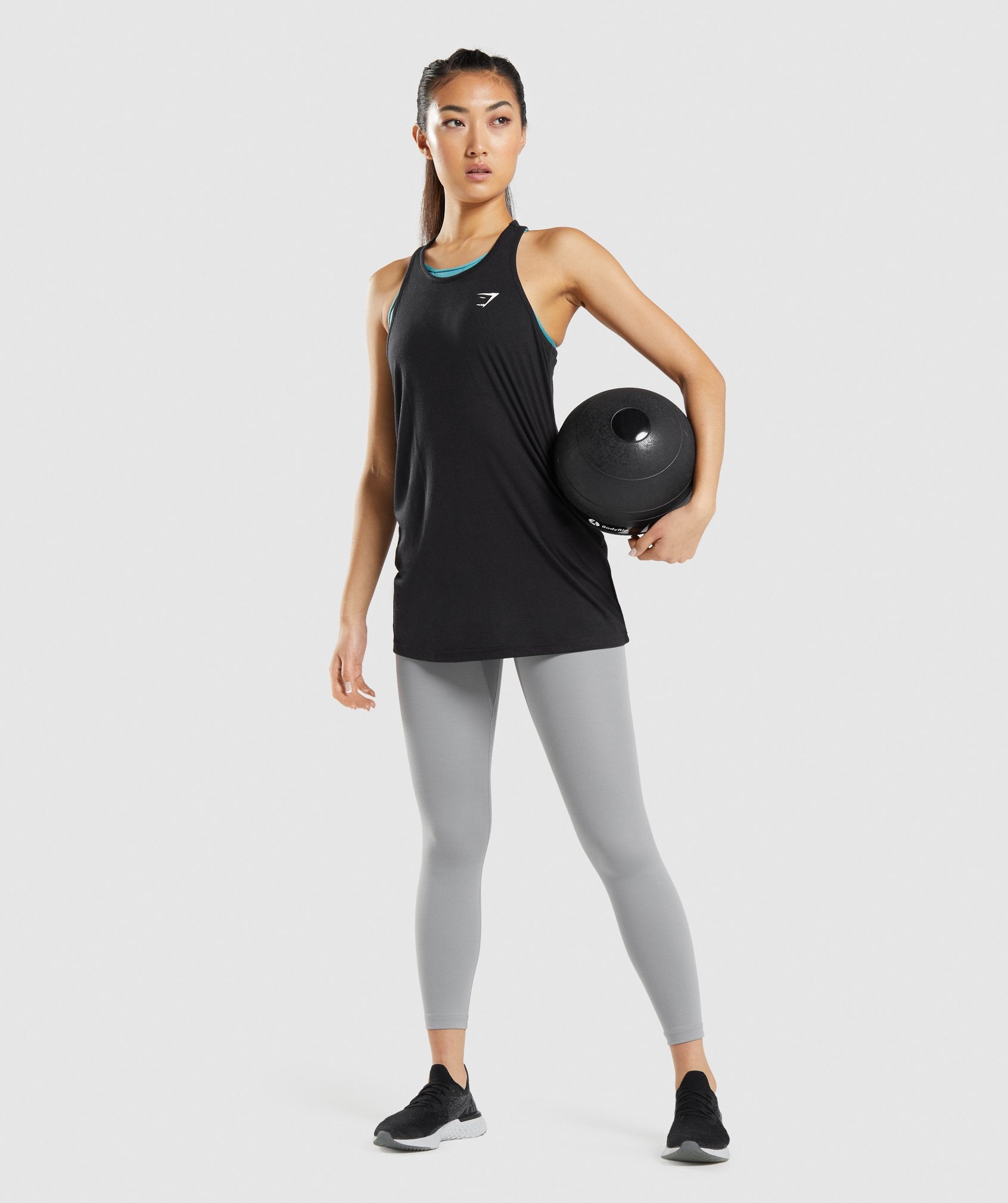 Training Oversized Vest in Black - view 4