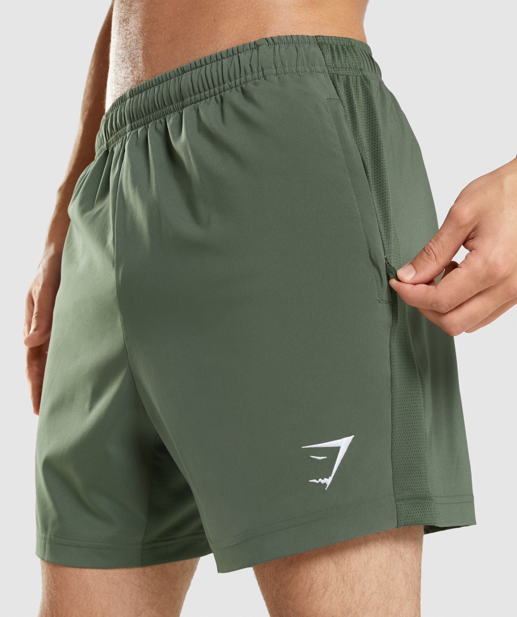 Sport Shorts in Green - view 5