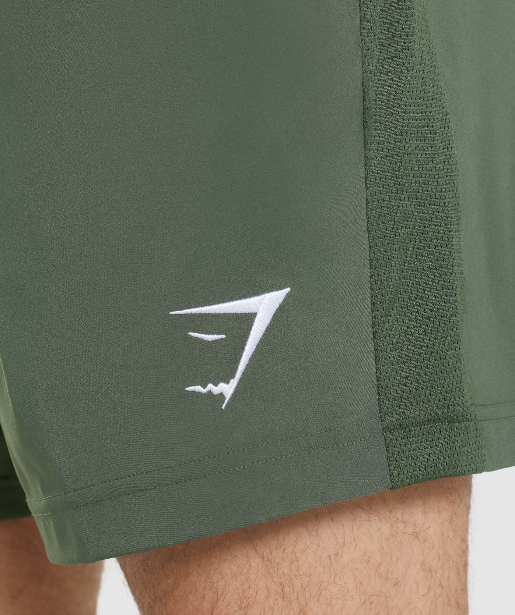 Sport Shorts in Green - view 6