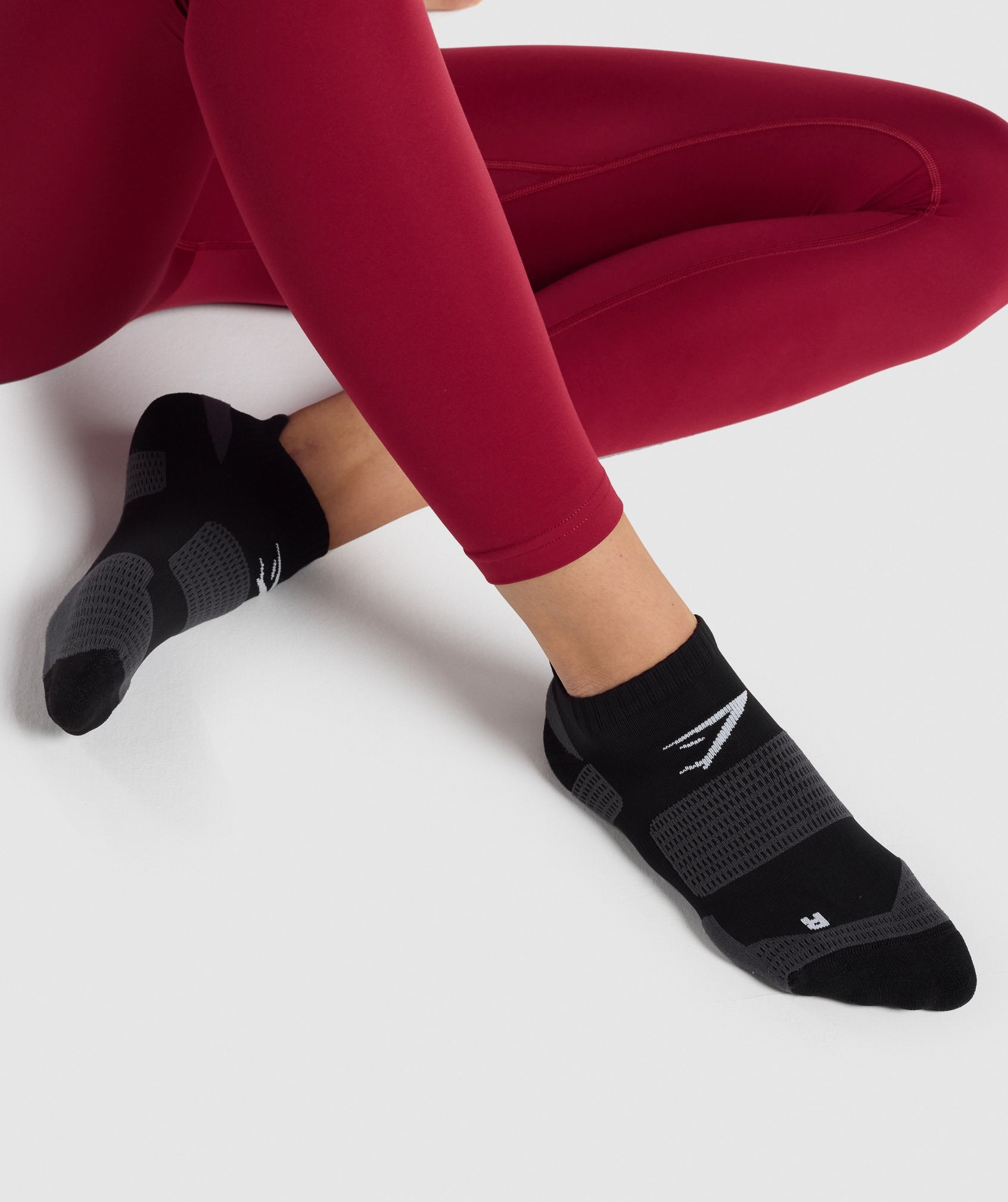 Ankle Performance Socks in Black