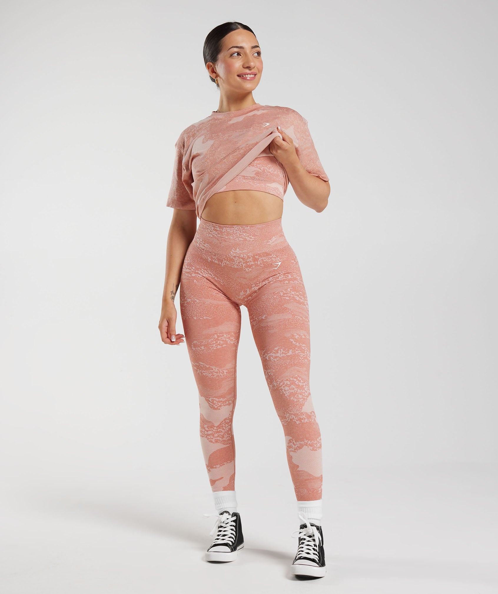 Adapt Camo Seamless Crop Top in Misty Pink/Hazy Pink