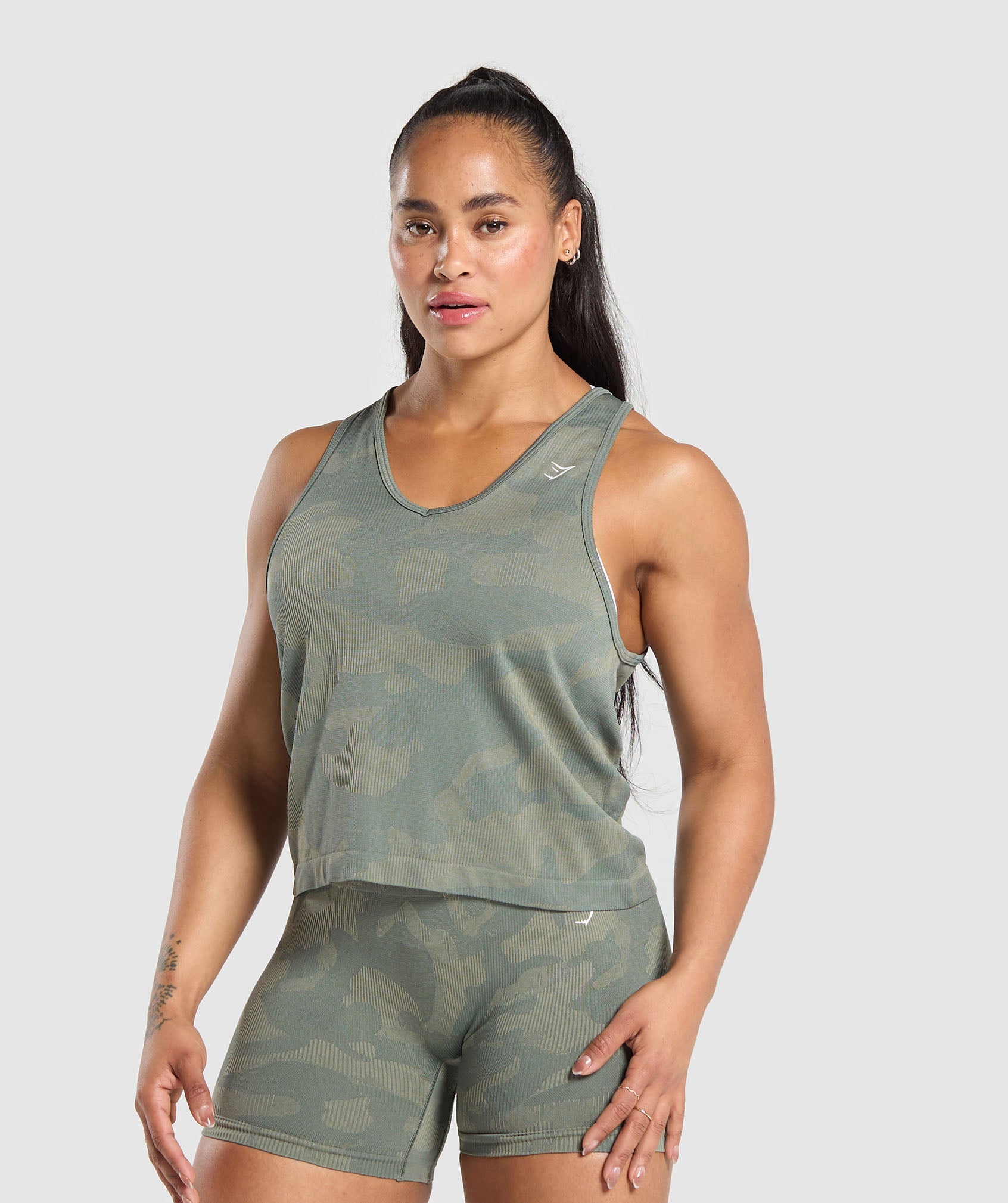 Adapt Camo Seamless Tank