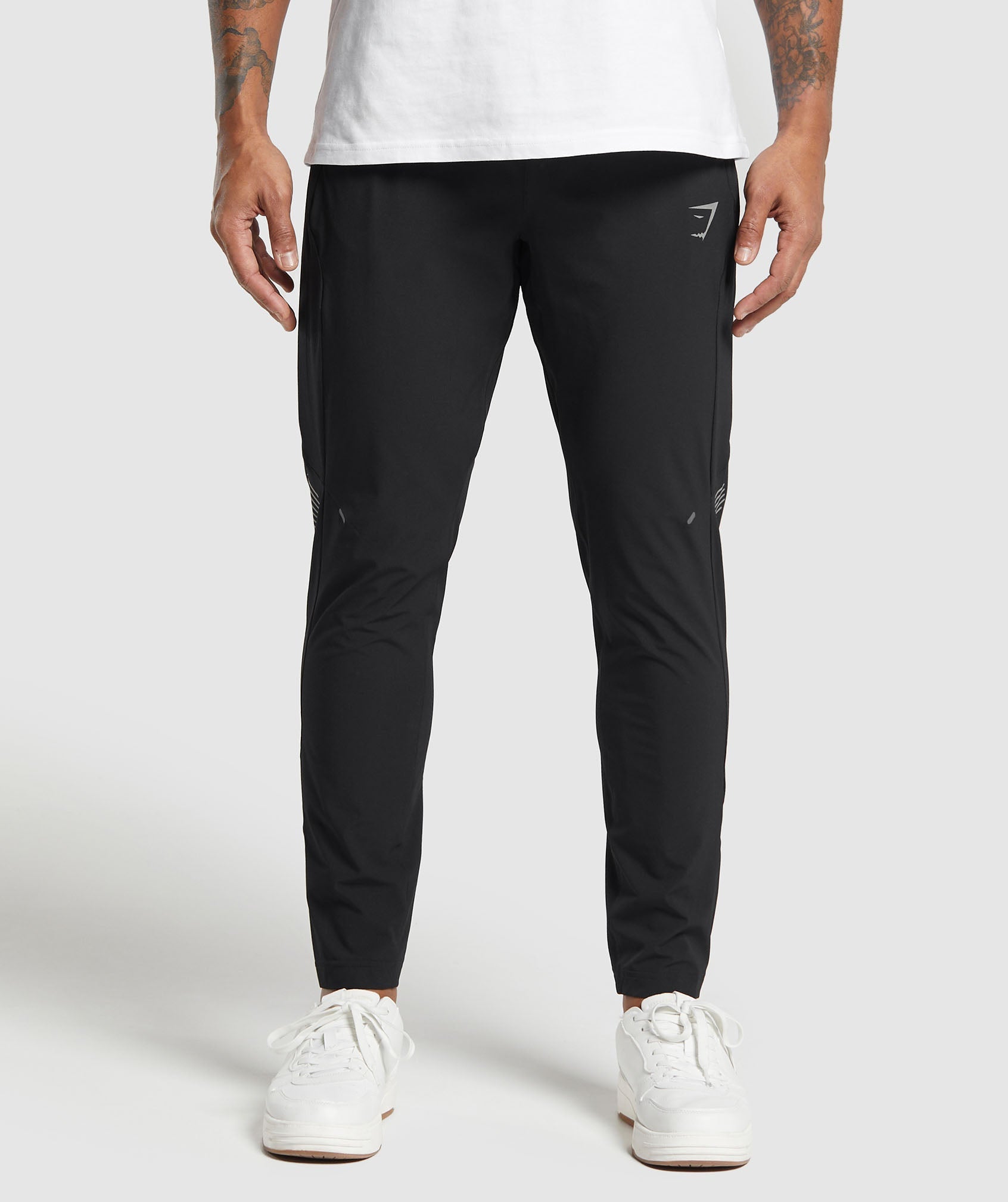 Apex Jogger in Black - view 2