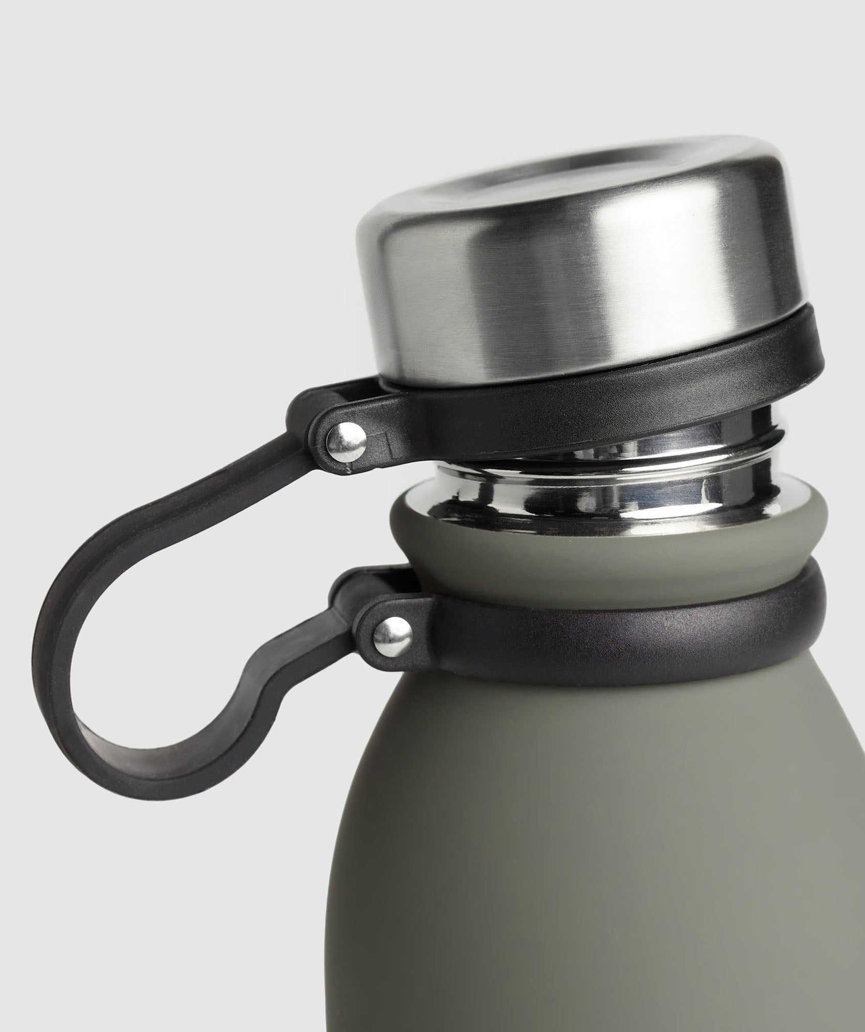 Hot/Cold Bottle in Dusk Green - view 2
