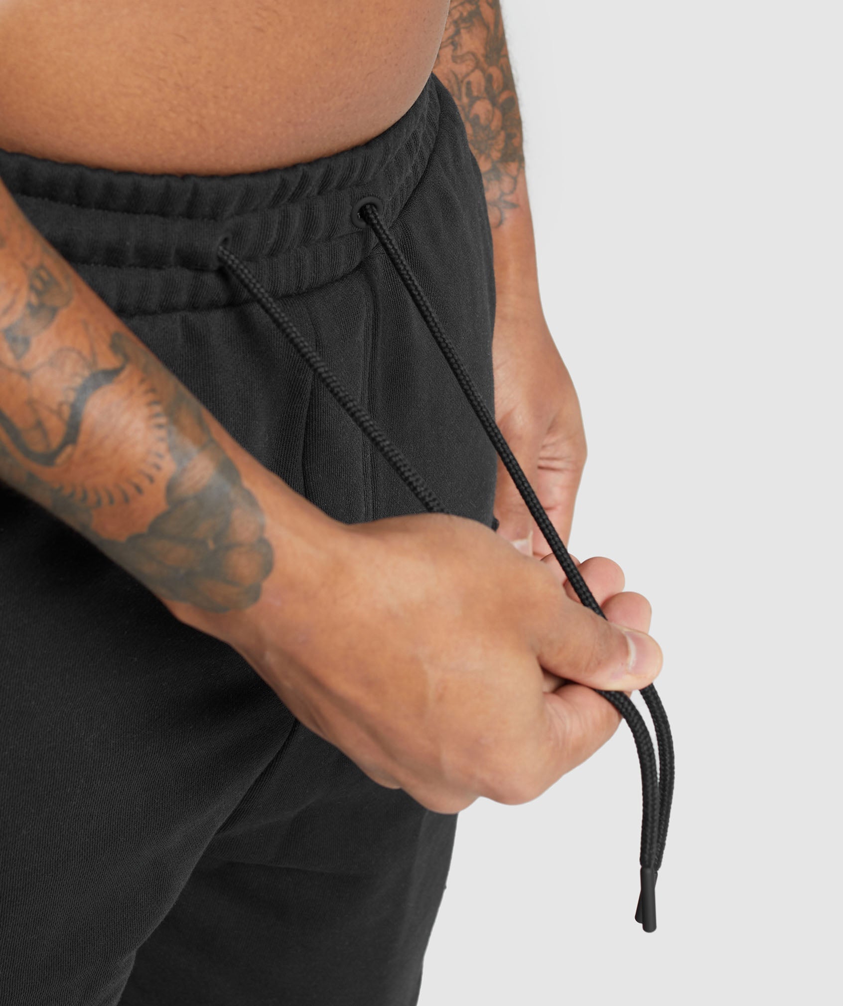 Rest Day Essentials Cargo 7" Shorts in Black - view 6