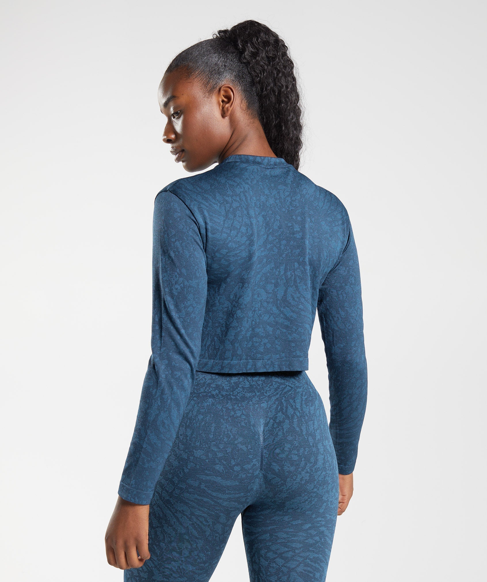 Adapt Animal Seamless Long Sleeve Top in Wild | Navy