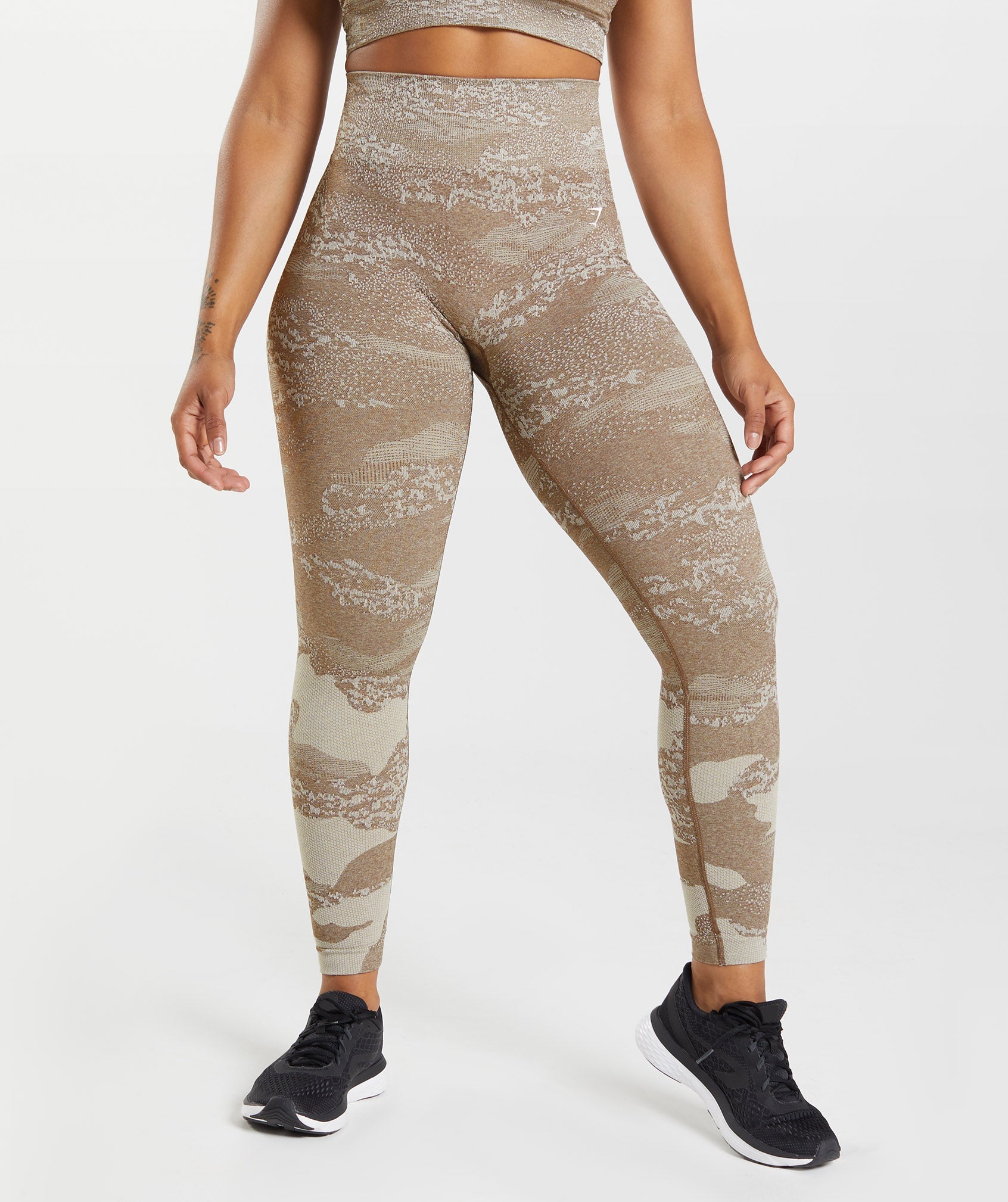 Adapt Camo Seamless Leggings in Pebble Grey/Soul Brown - view 1