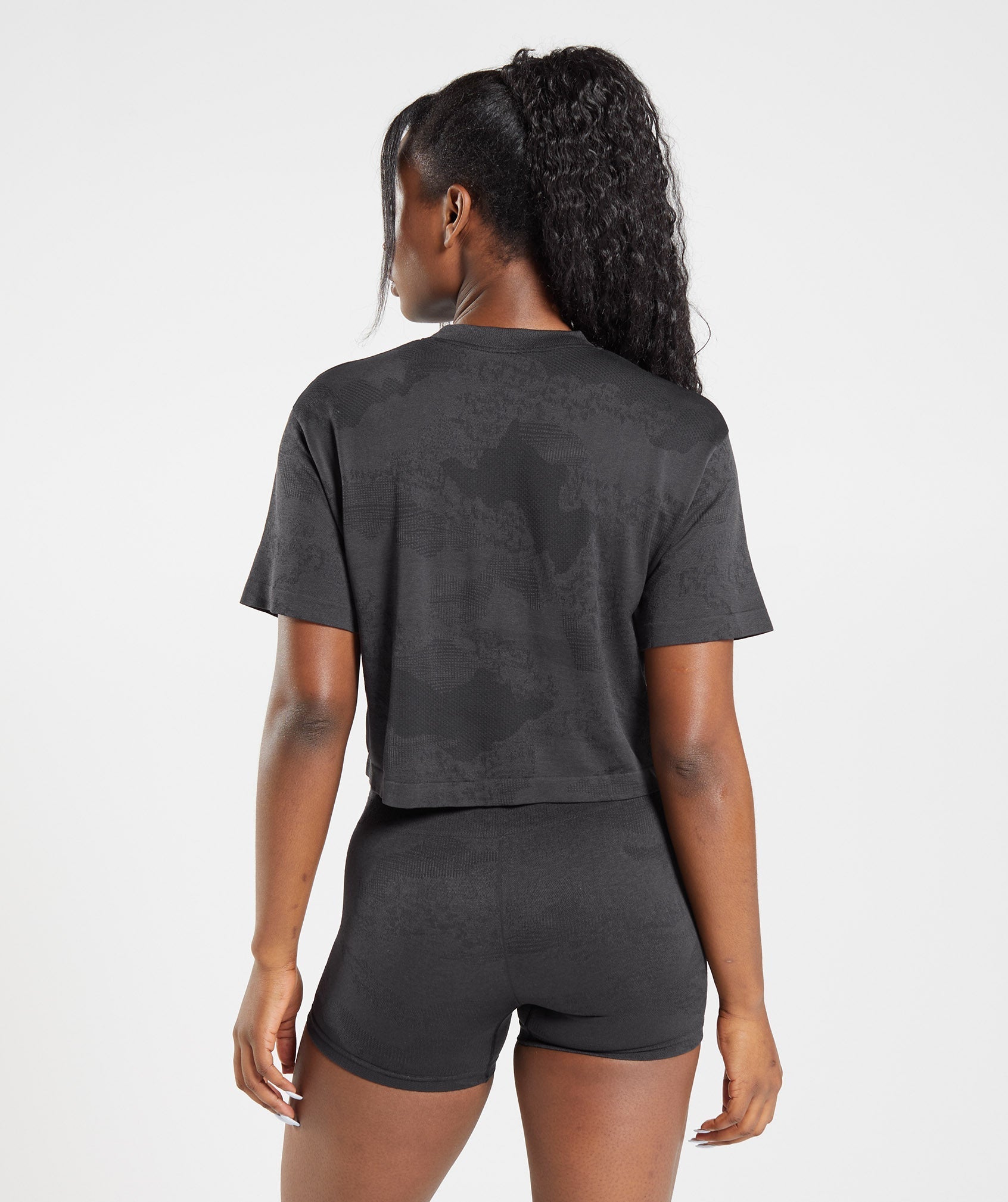 Adapt Camo Seamless Crop Top in Black/Onyx Grey