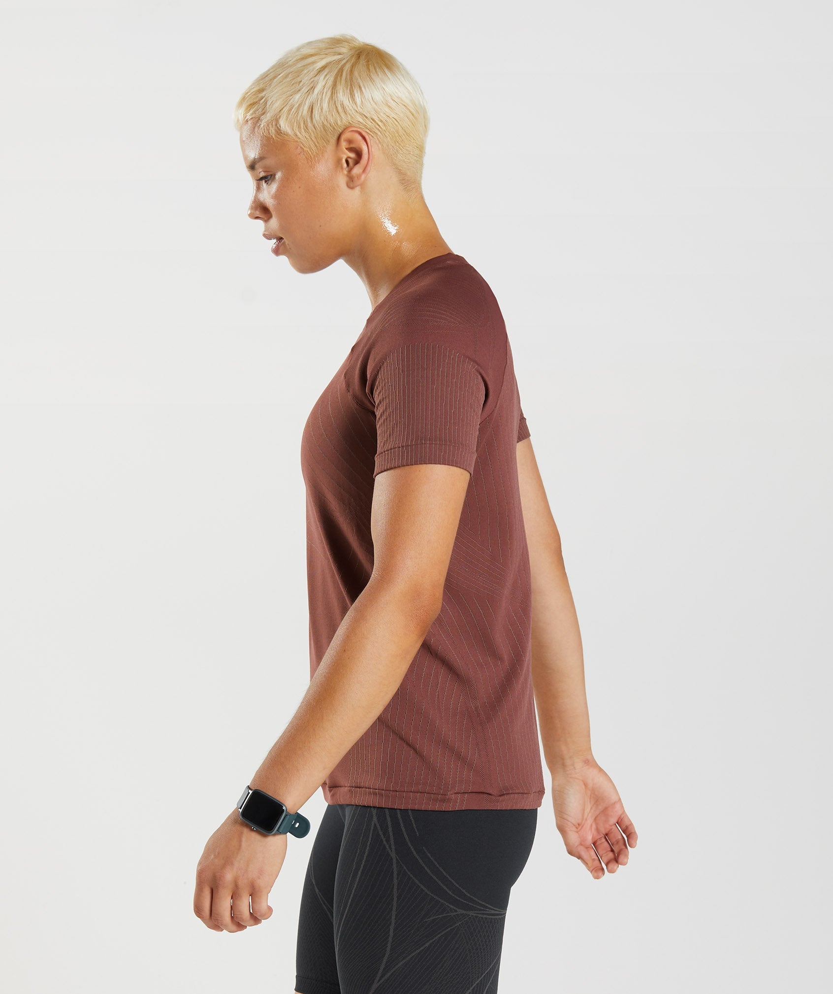 Apex Seamless Top in Cherry Brown/Truffle Brown - view 3