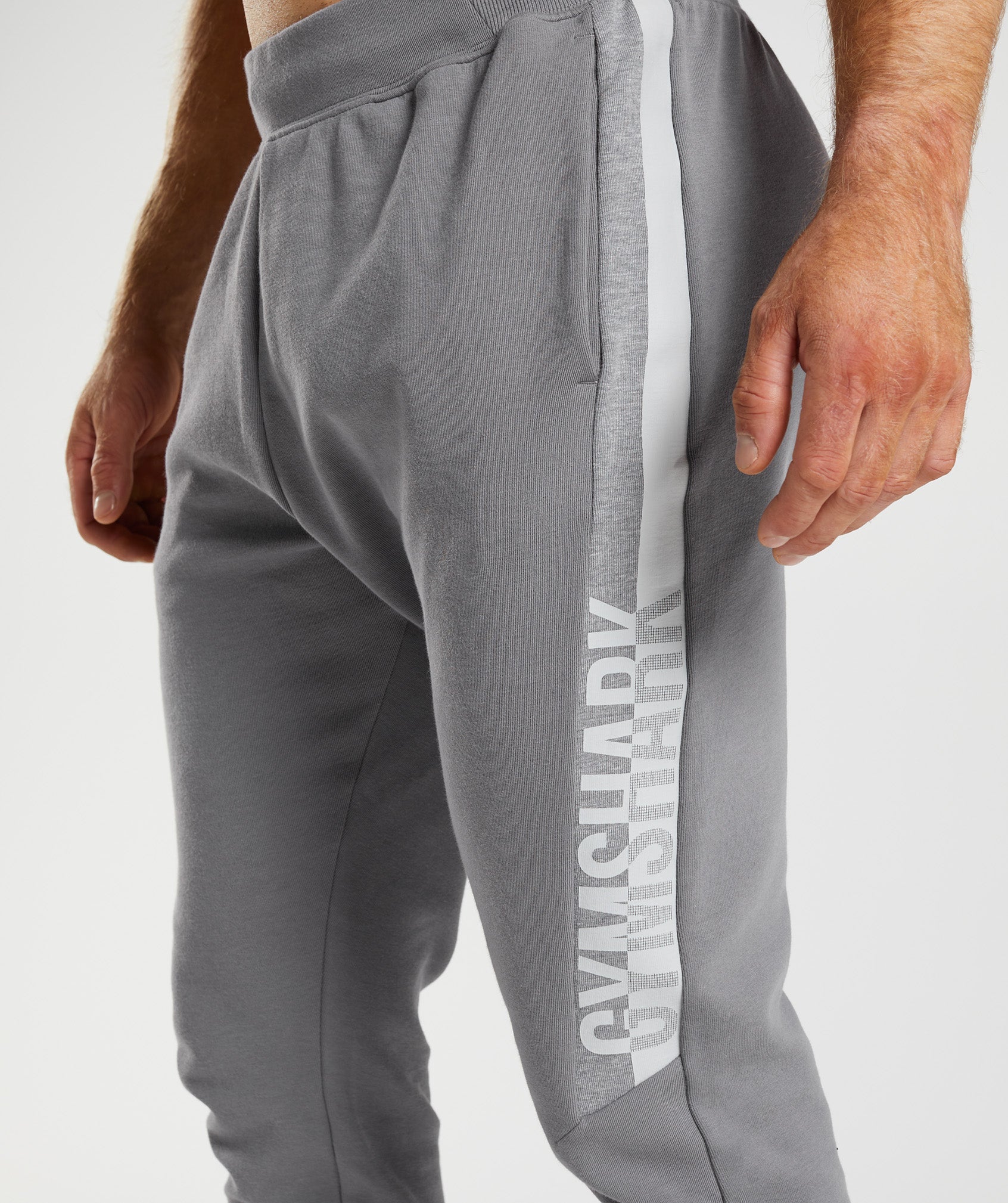 Gymshark Bold React Joggers - Cherry Brown