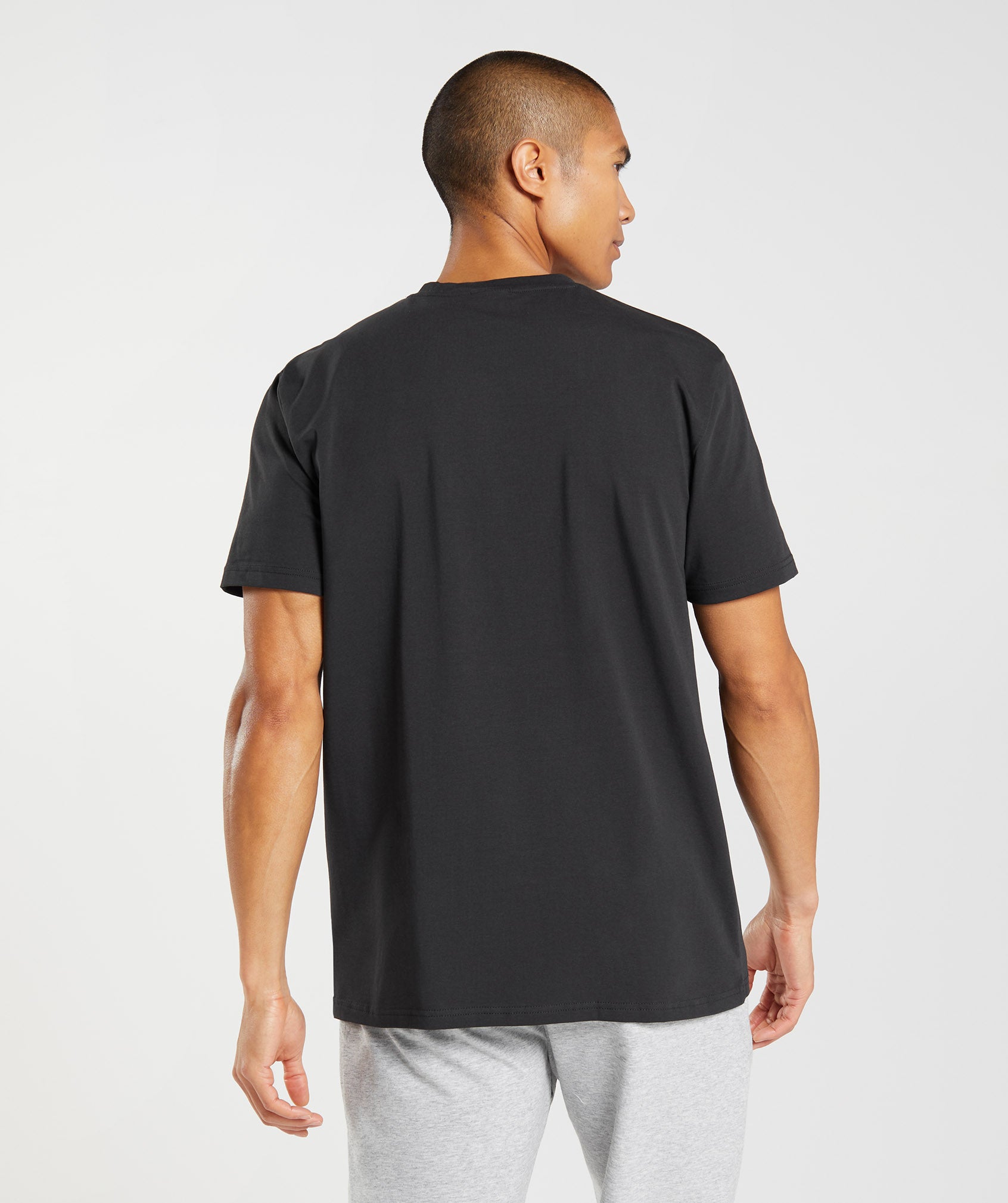 Outline T-Shirt in Black