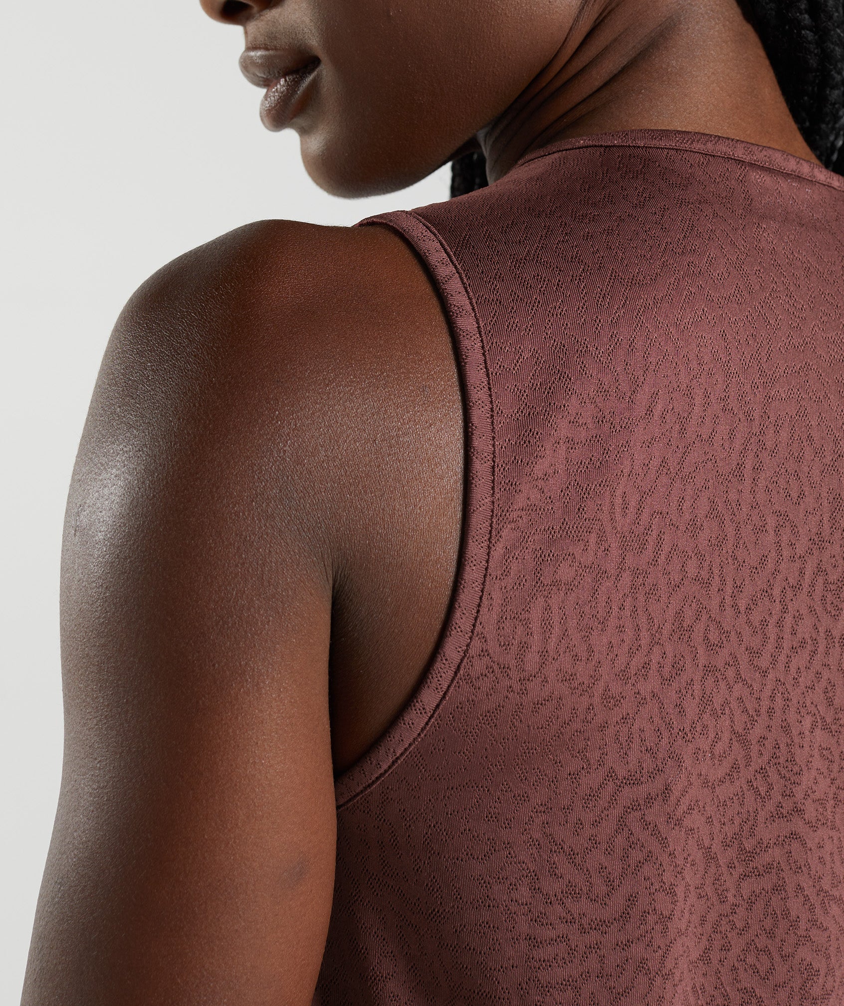 Adapt Animal Seamless Tank in Reef | Cherry Brown