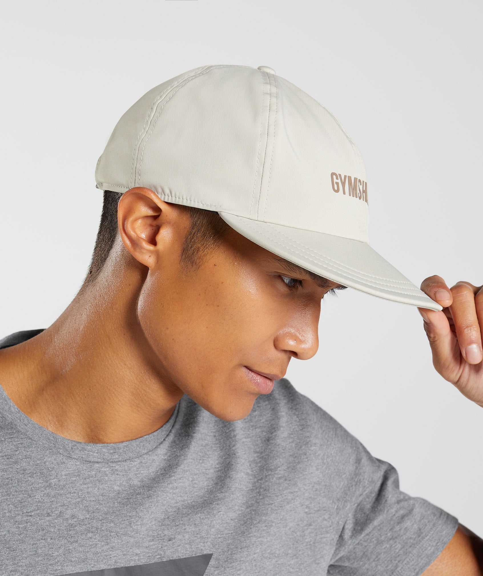 Flat Peak Cap in Pebble Grey