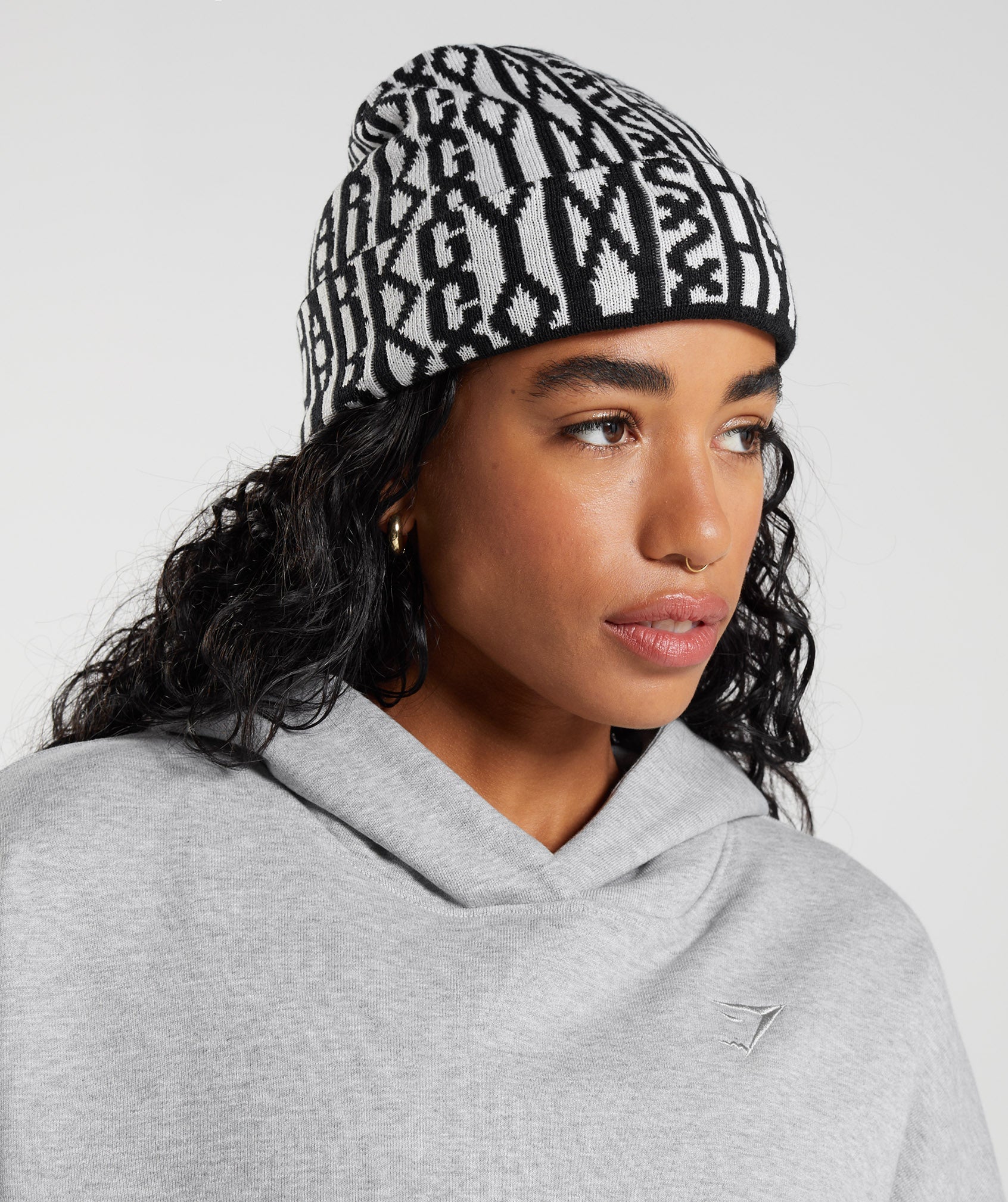 Reversable Jacquard Beanie in Black/White