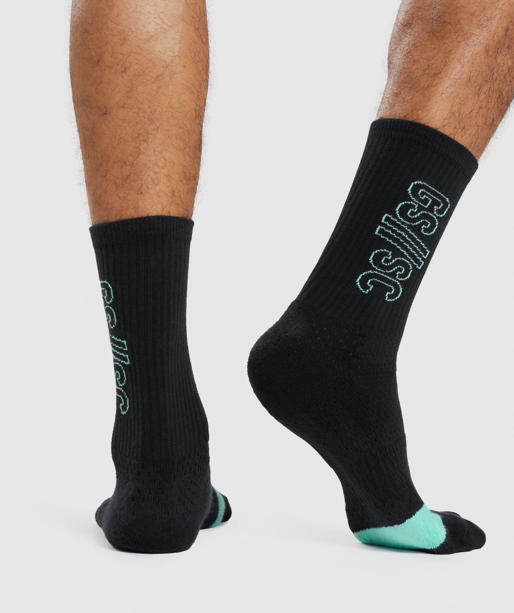 Gymshark//Steve Cook Crew Socks in Black