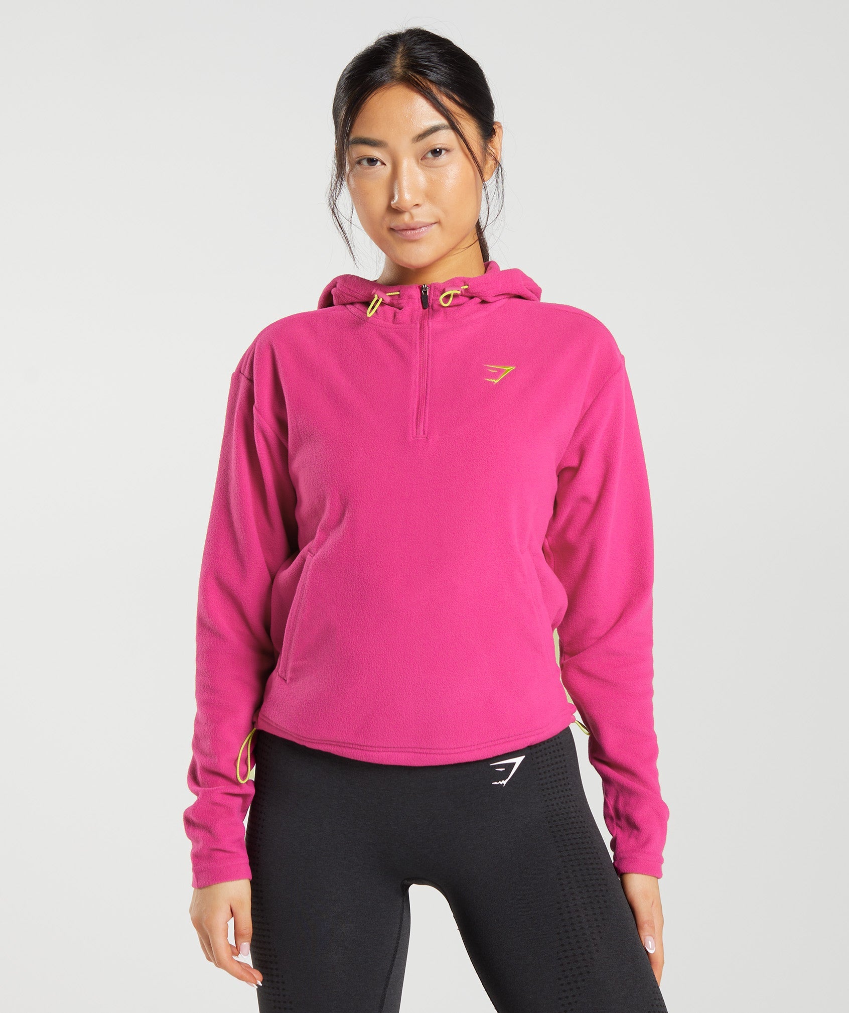 Training Fleece 1/4 Zip in Magenta Pink