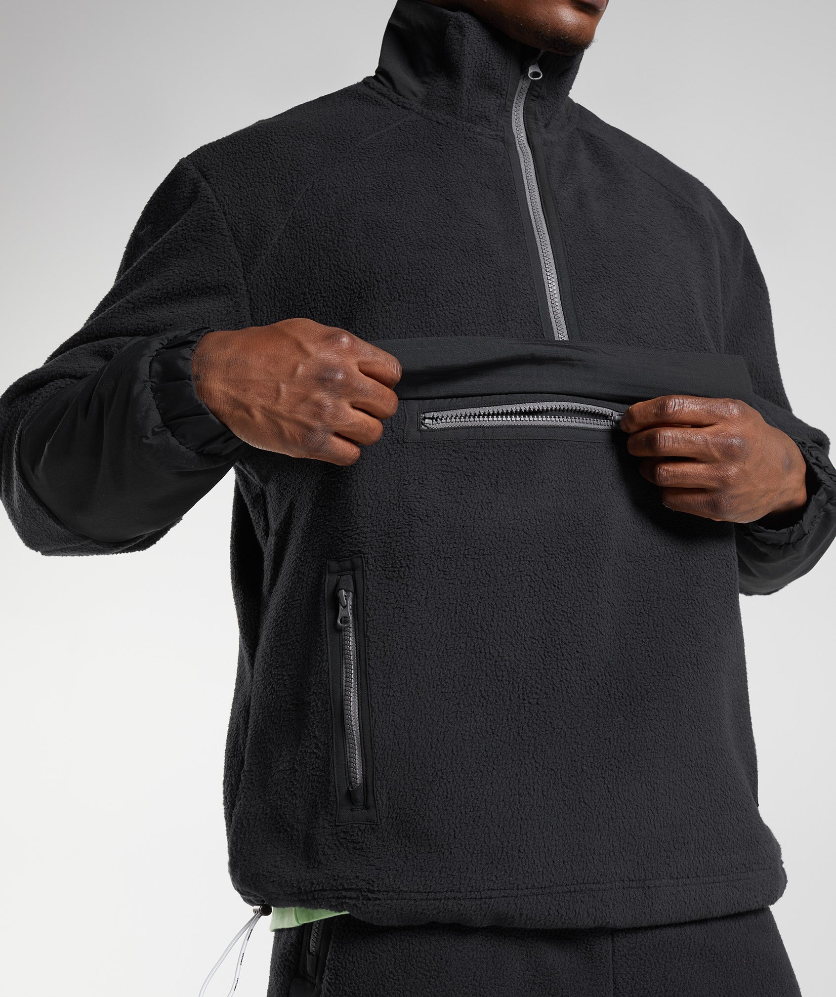 Vibes Fleece 1/4 Zip in Black - view 6