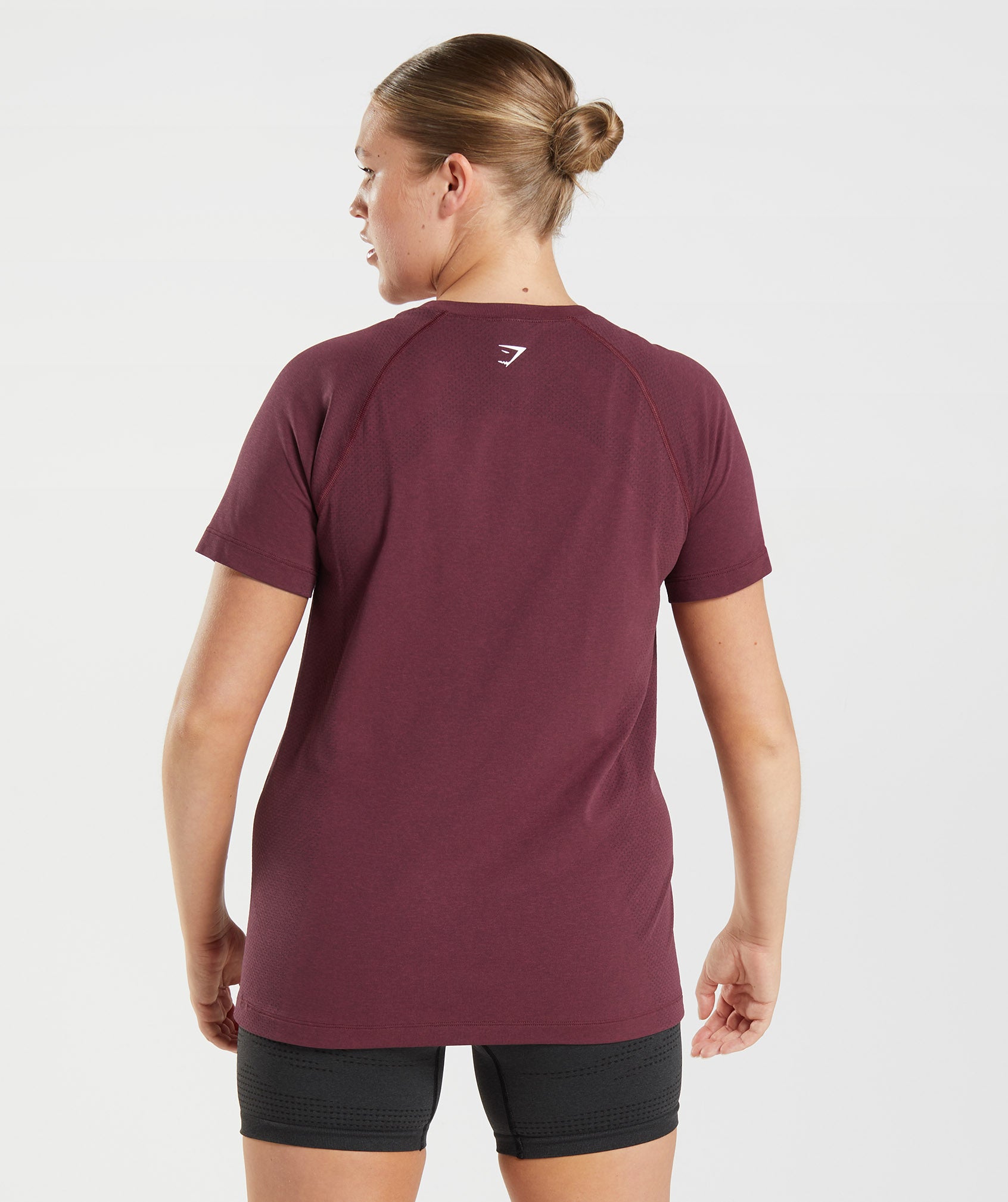 Vital Seamless 2.0 Light T-Shirt in Baked Maroon Marl - view 2