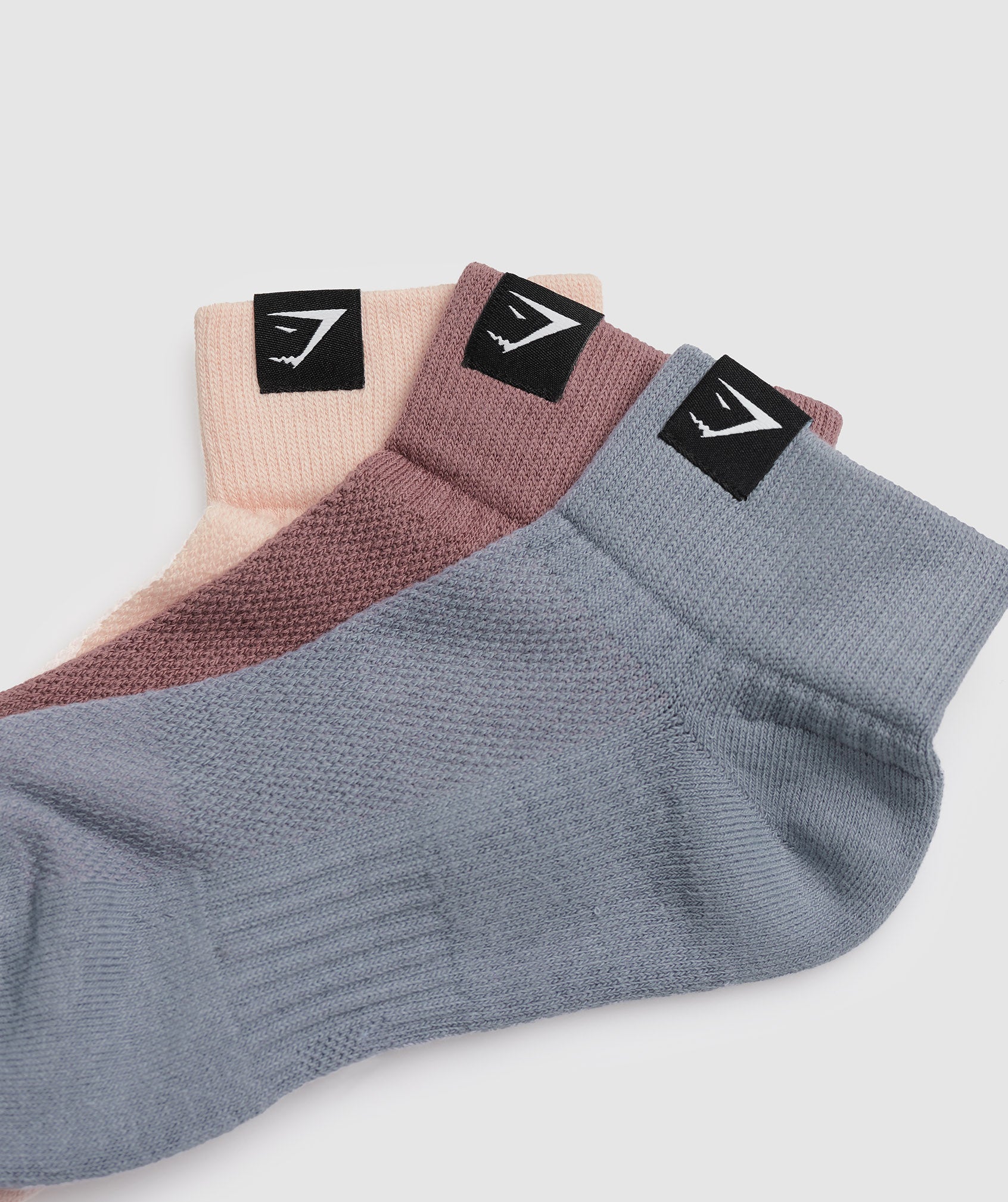 Woven Tab Quarter Socks 3pk in Misty Pink/Drift Grey/Maroon