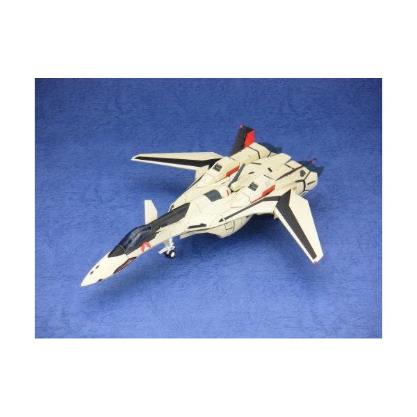 1/60 Macross PLUS Perfect Trans YF-19 With Fast Pack
