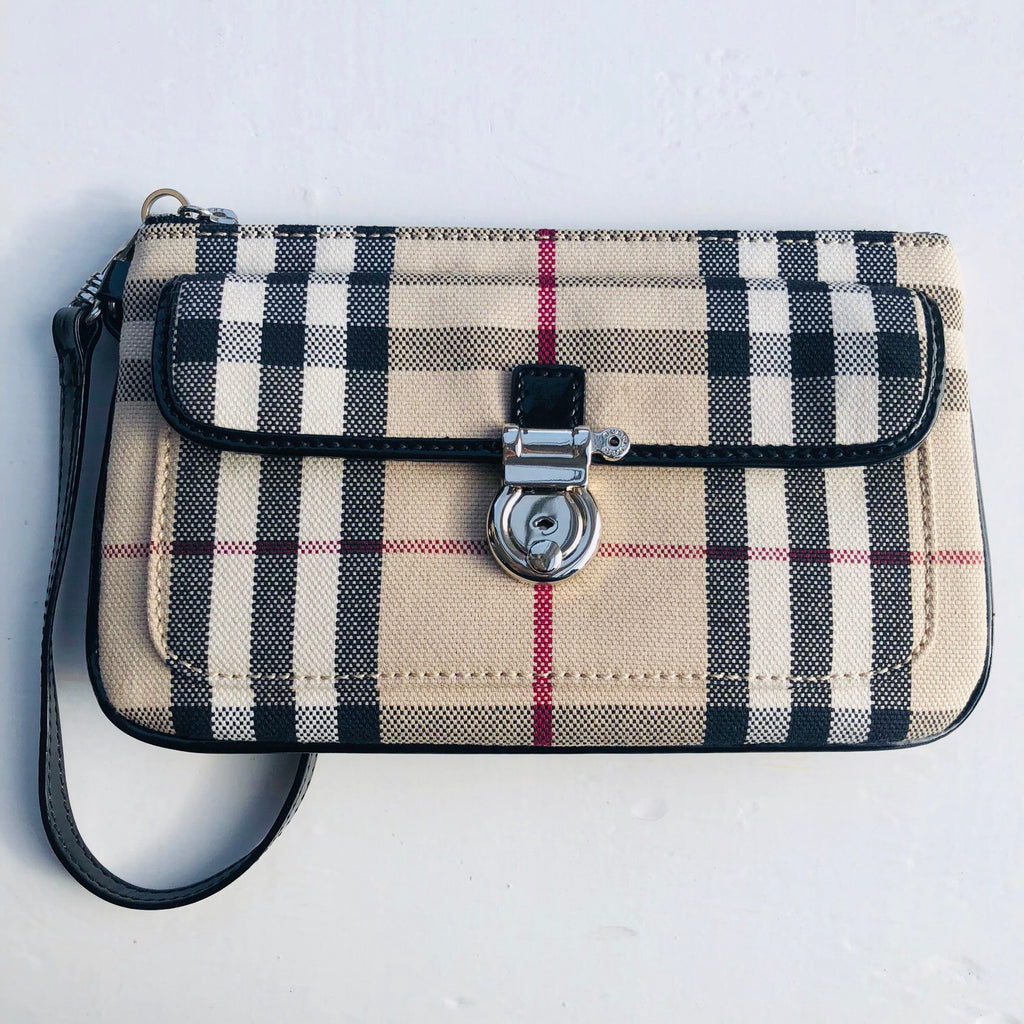 burberry wristlet price