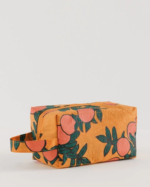 DOPP KIT HELLO KITTY APPLE — by Baggu – Paperole