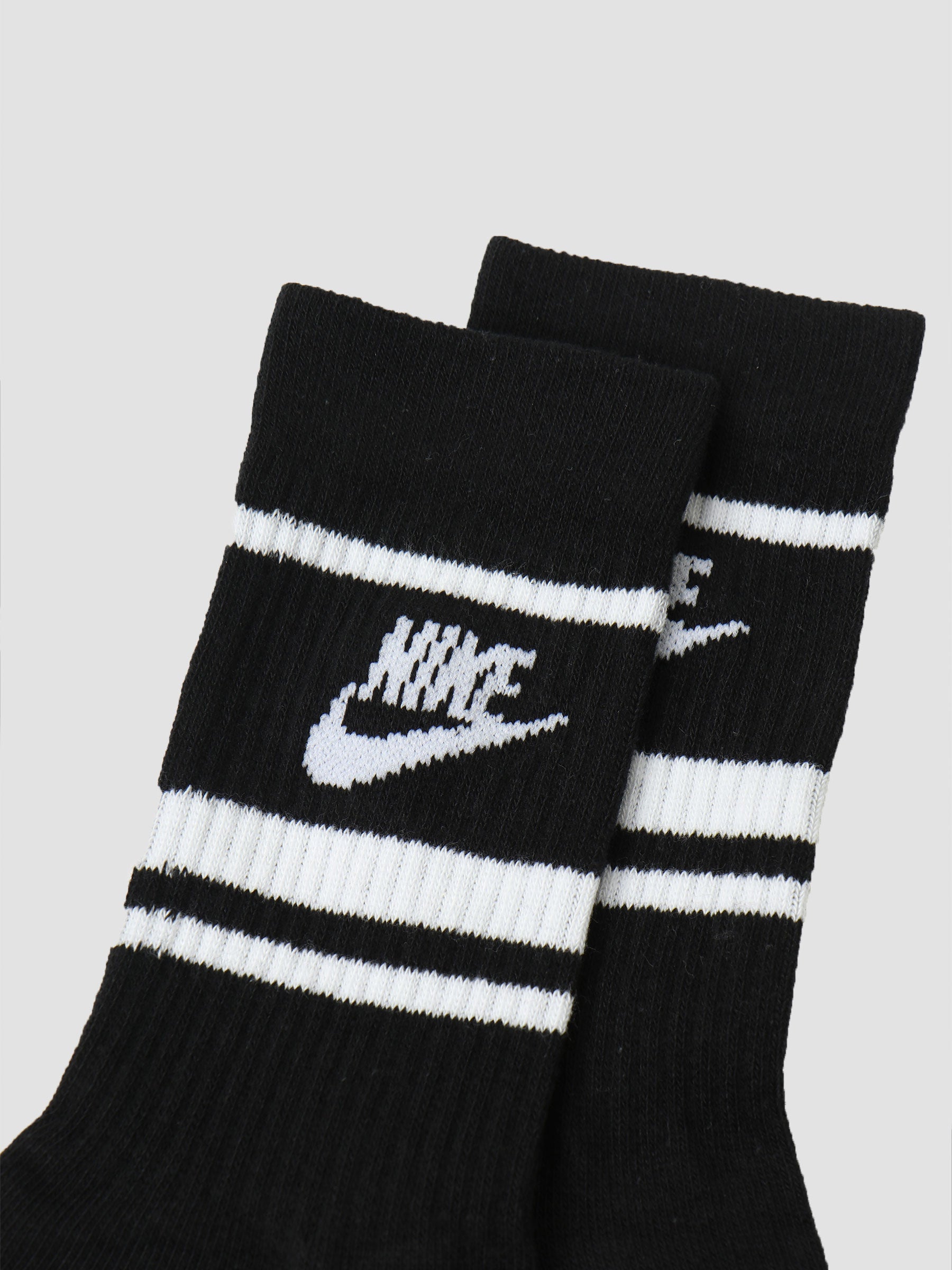 Nike Everyday Essential Crew Socks (3 Pairs) – Laced.