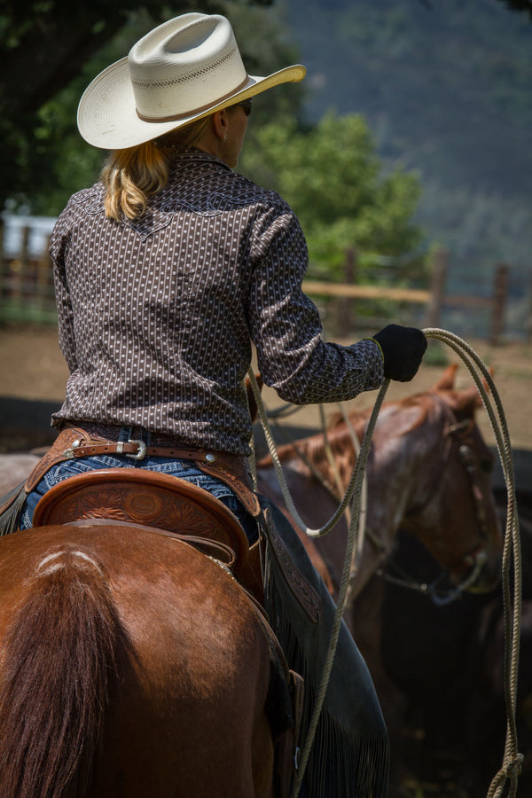 Smooth Bison Pull-Up in Brown – Vogt Silversmiths