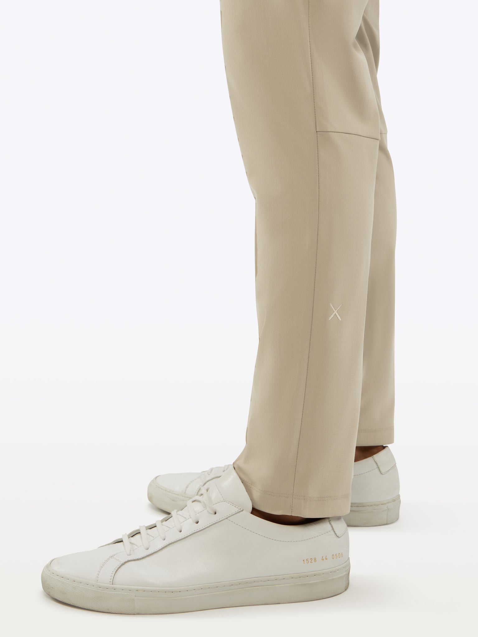 ReStock Alert: Lululemon Classic Fit Commission and ABC pants in 30″ Inseam