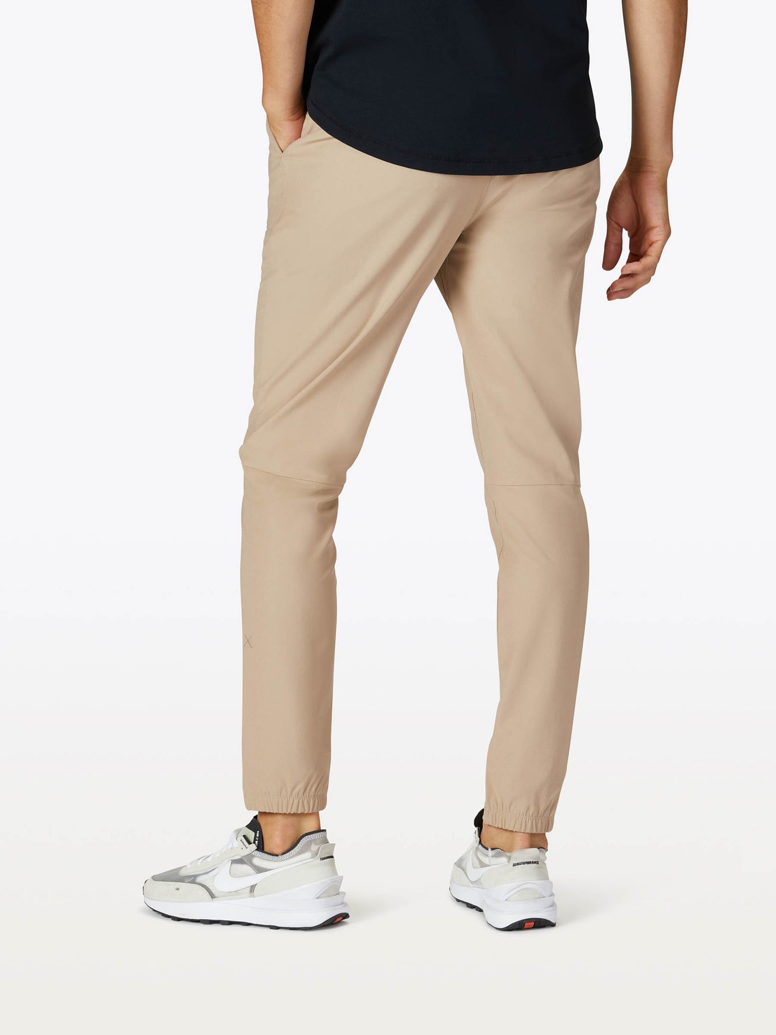 SPORTSWEAR TECH FLEECE SLIM FIT JOGGER KHAKI – NRML