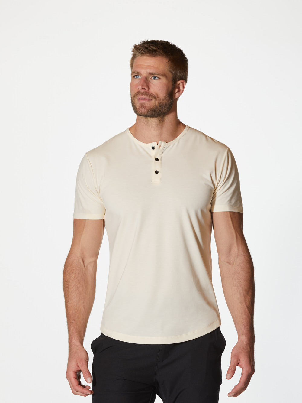 AO Henley Curve-Hem  White Signature-fit PYCA Pro®