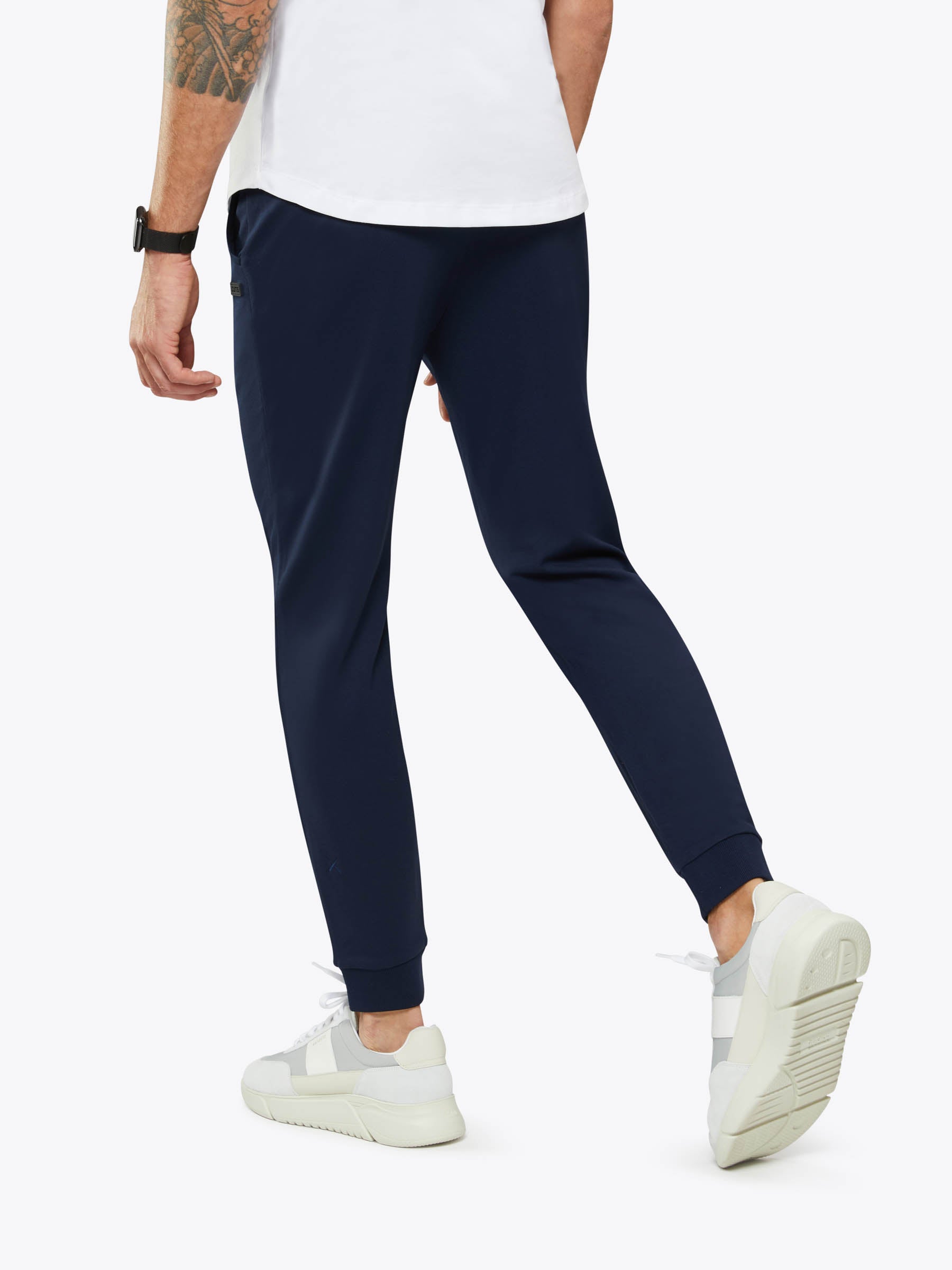 Runway Jogger  Black Slim-Fit Aeroflite™