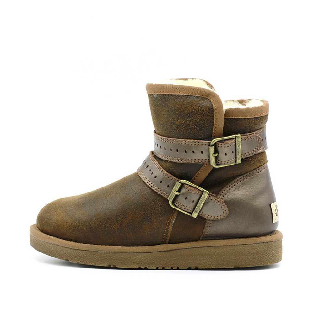 ugg short boot with buckle