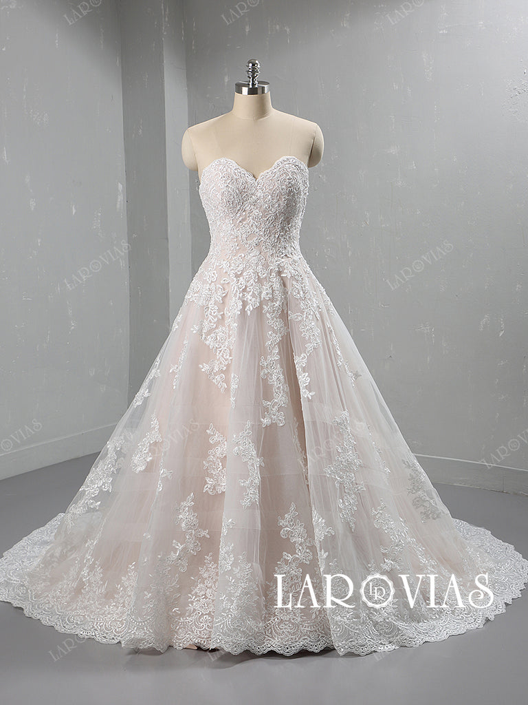 sweetheart lace bridal gowns