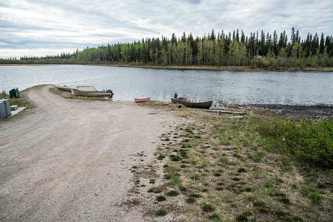 Earthen ramps tend to be cheaper. When it rains, earthen ramps can quickly become slippery and difficult to use, typically constructed out of compacted soil or sand.