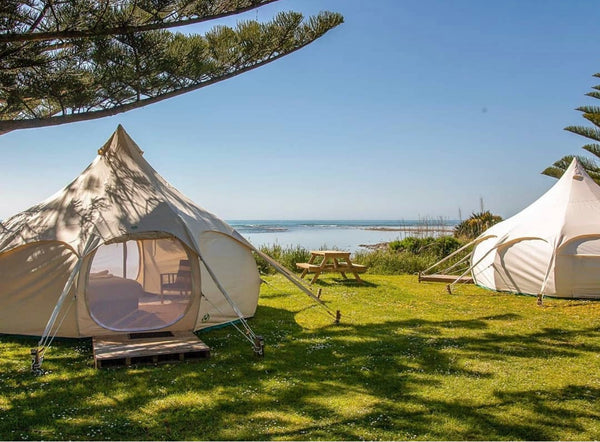 Camping Deluxe: Dieses Zubehör macht deinen Campingurlaub zum  Komfort-Erlebnis 