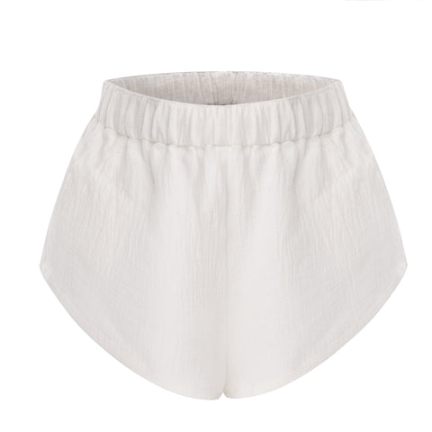 OSKER Australian Fashion Styling Tip - White linen shorts