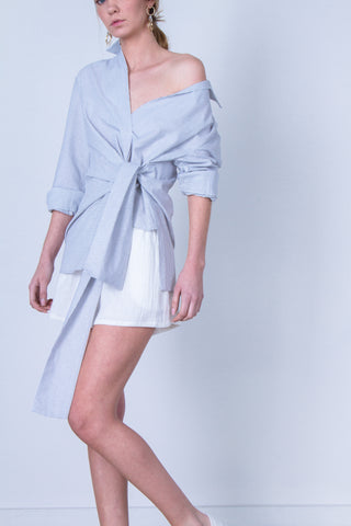 10 Spring Australian Fashion Styles That Embody Playful Minimalism - oskar wrap around cotton boyfriend shirt