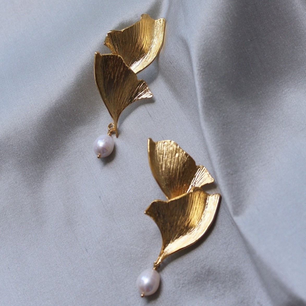 Botanica Pearl Drop Earrings | Women's | Lynyer Jewellery – LYNYER