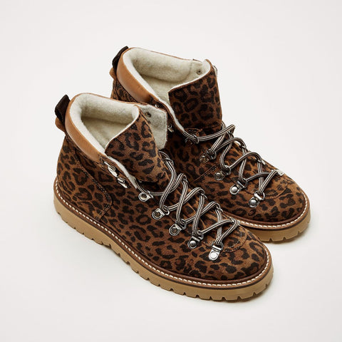 https://heelboy.com/collections/stylish-womens-hiking-boots/products/sister-x-soeur-womens-rachel-in-leopard?variant=39531878350915
