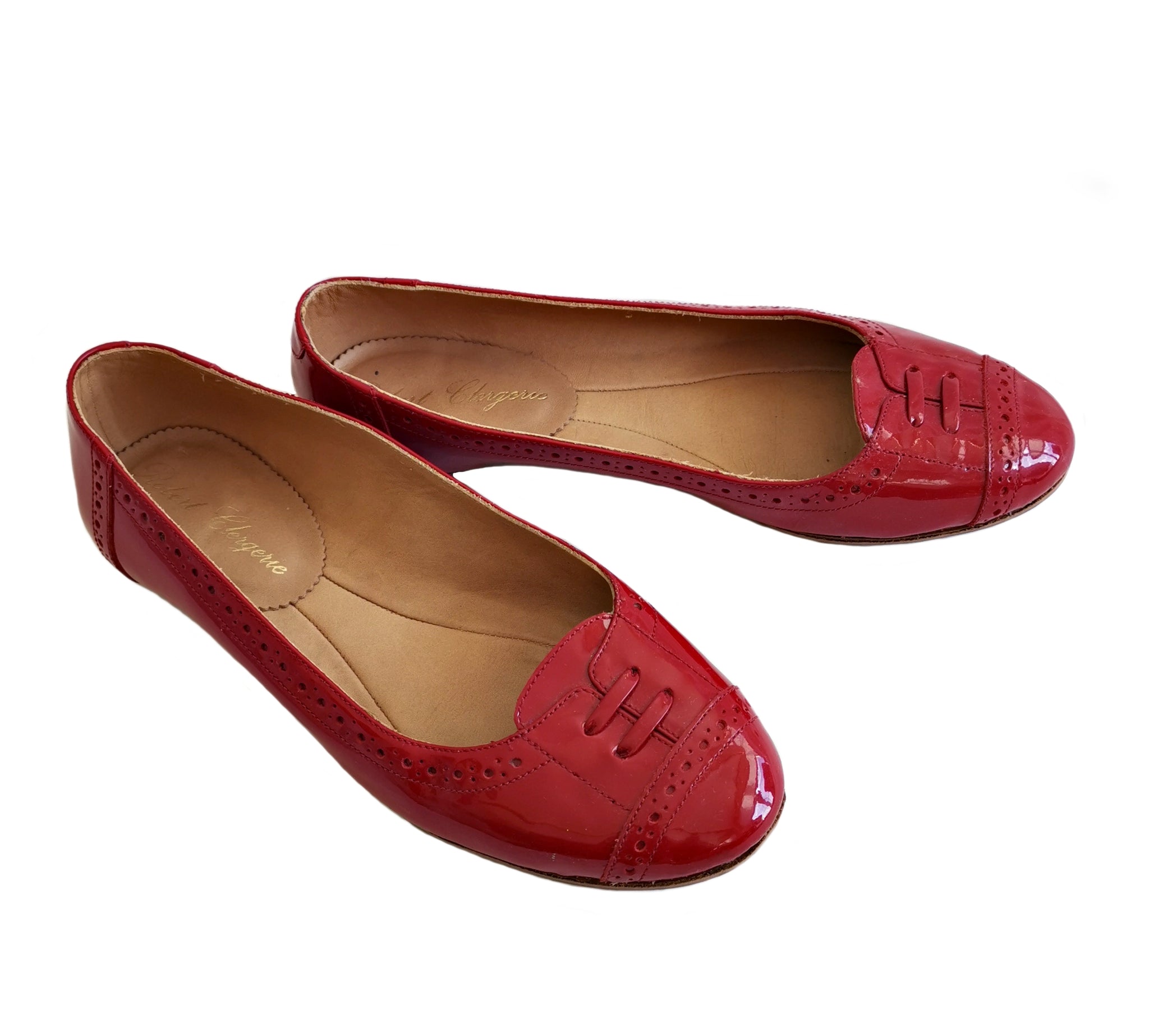 red patent leather flat shoes