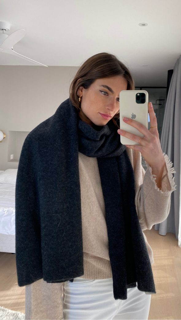 CASHMERE TRAVEL WRAP - DARK GREY MELANGE