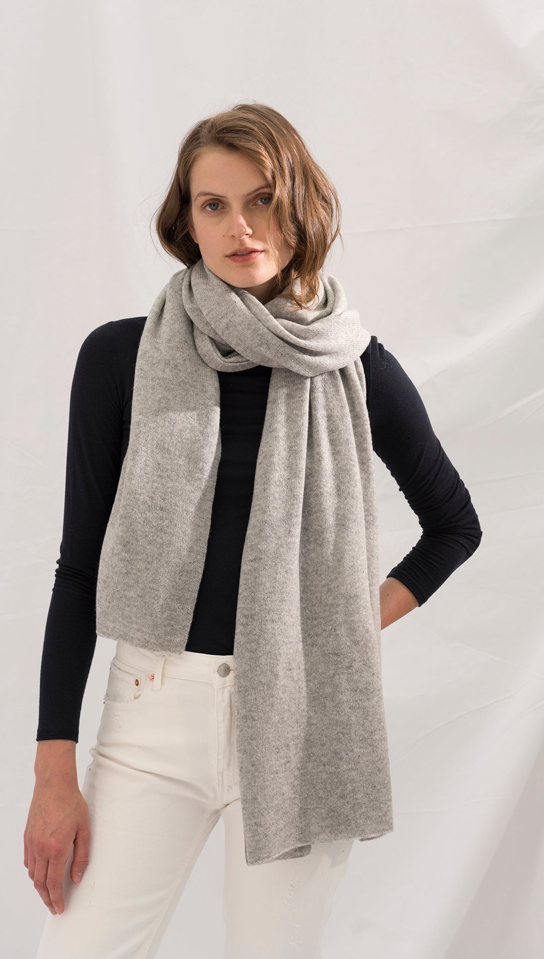 CASHMERE TRAVEL WRAP - HEATHER GREY